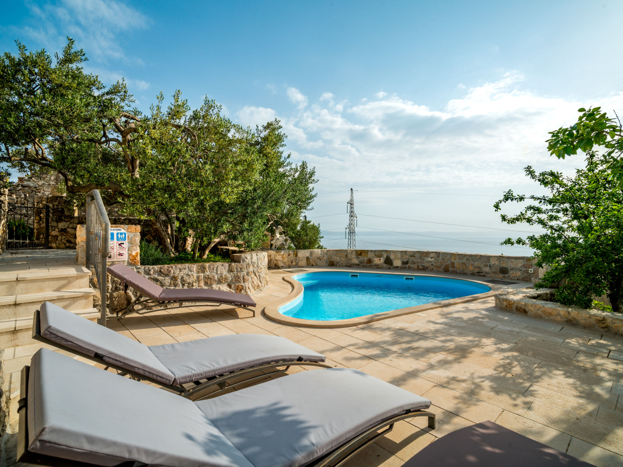 Belvedere — Pool Outdoor (2 of 22)
