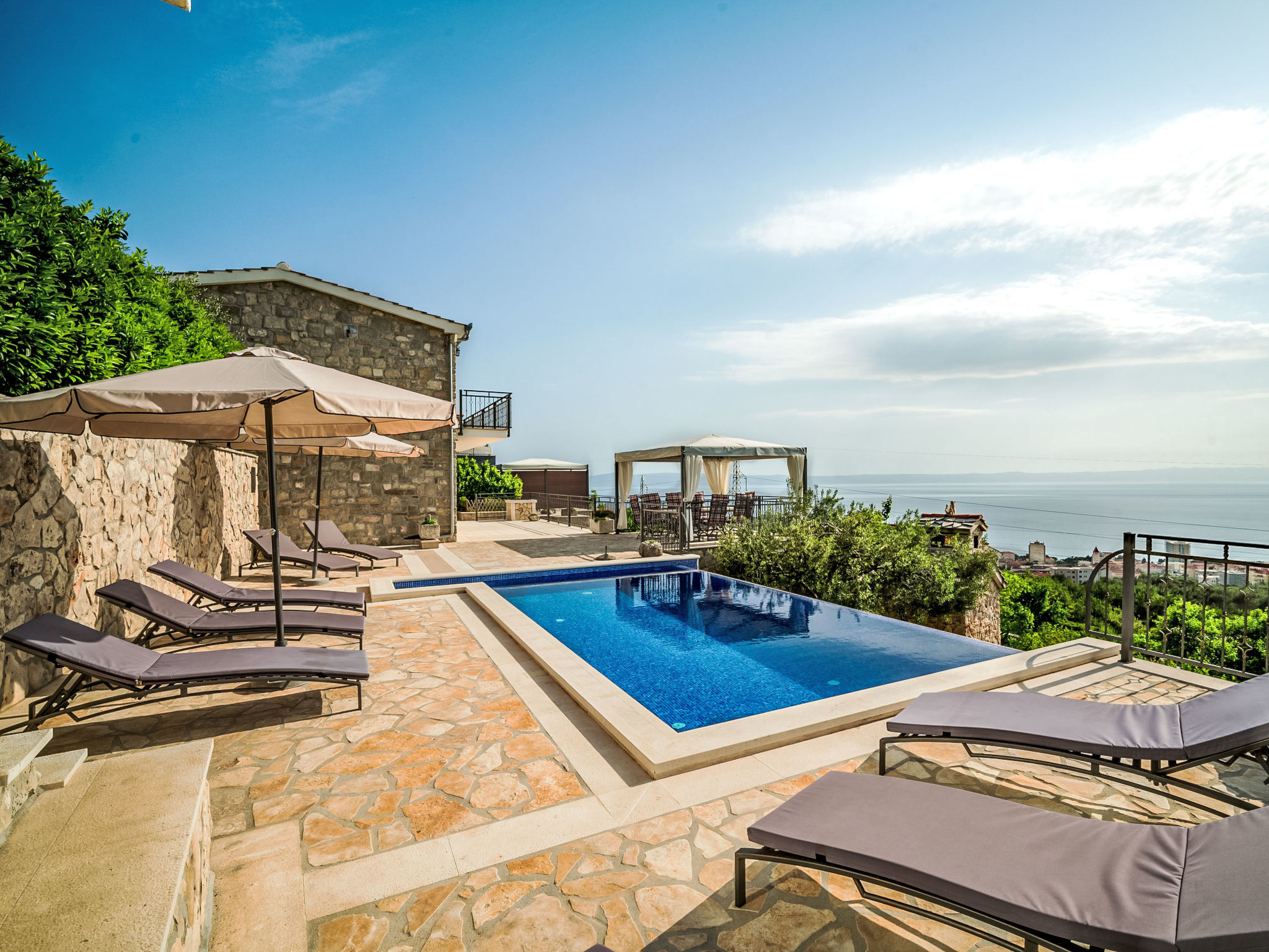 Bellavista — Pool Outdoor (3 of 27)