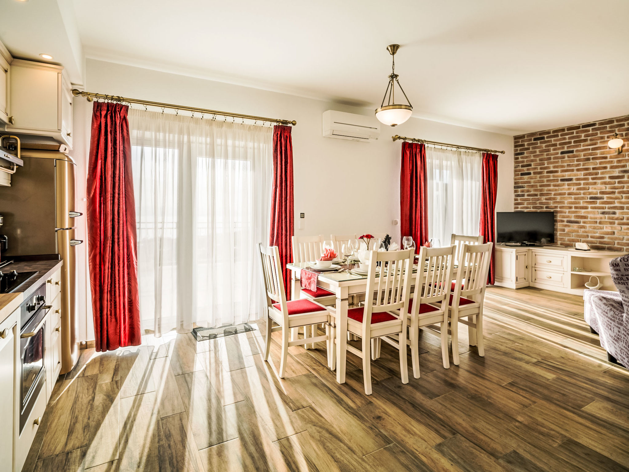 Maison Bellavista – Cuisine et coin repas, photo 7 sur 27
