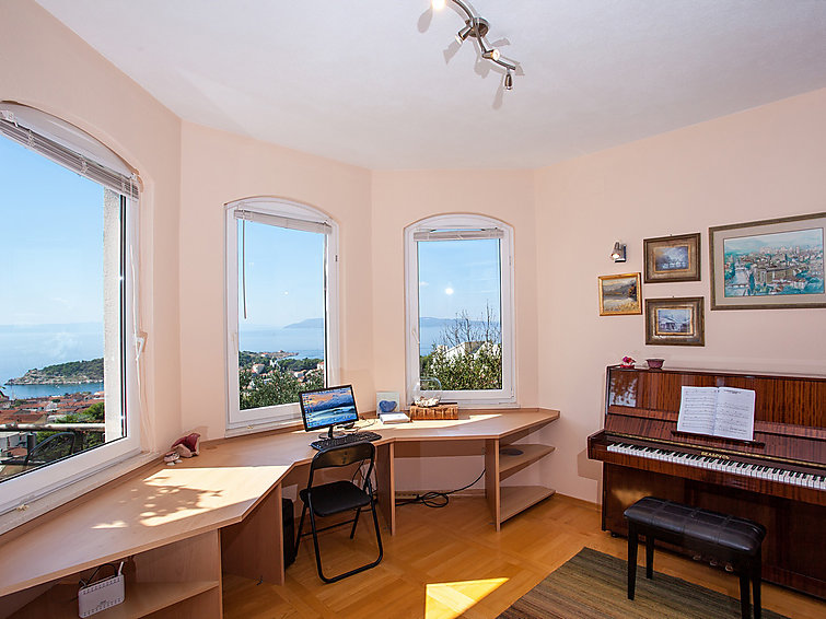 Vacation home Relax House Biljana