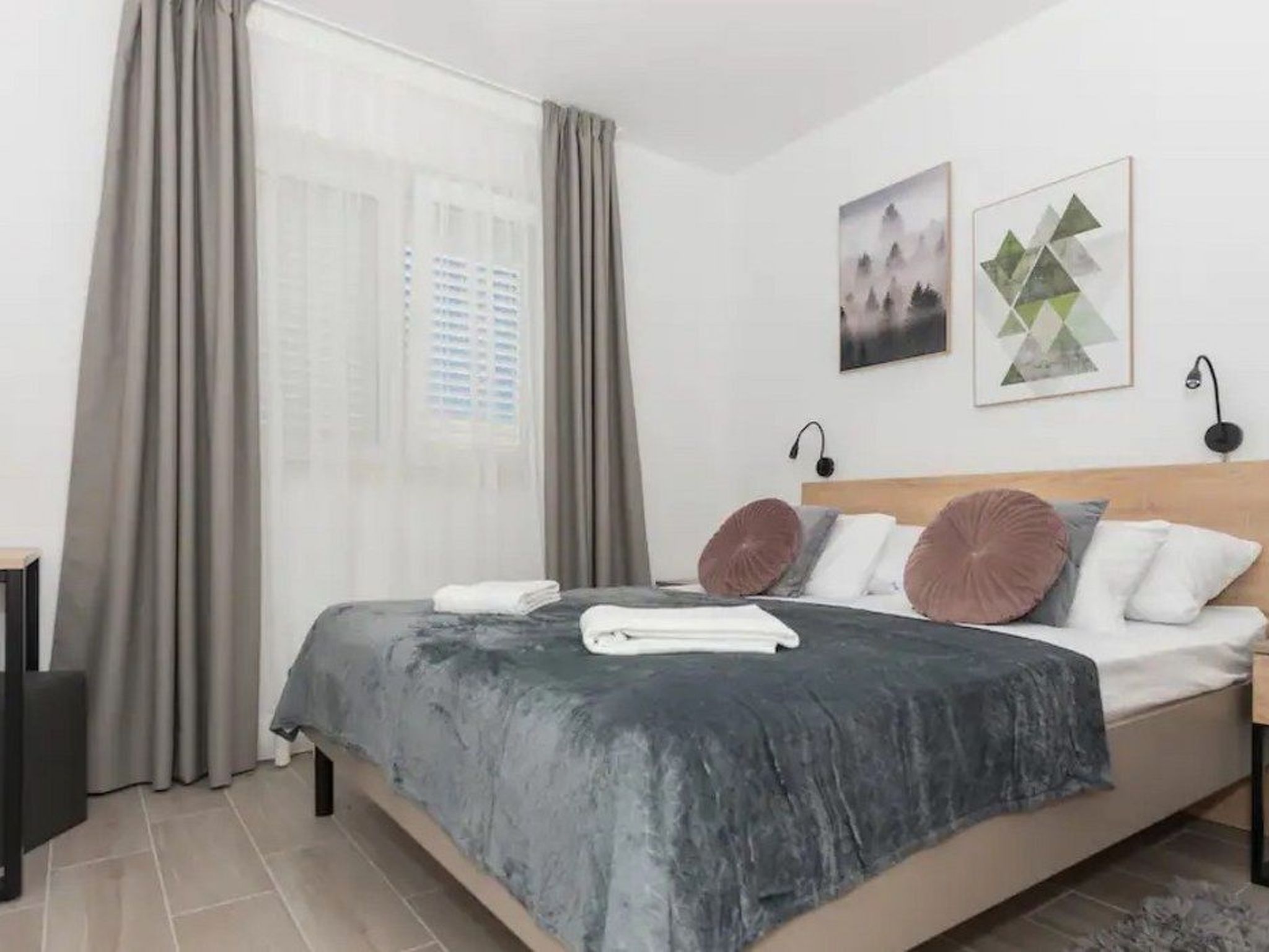 Villa Barisimo Ferienwohnung 2 für 6 Personen 1.