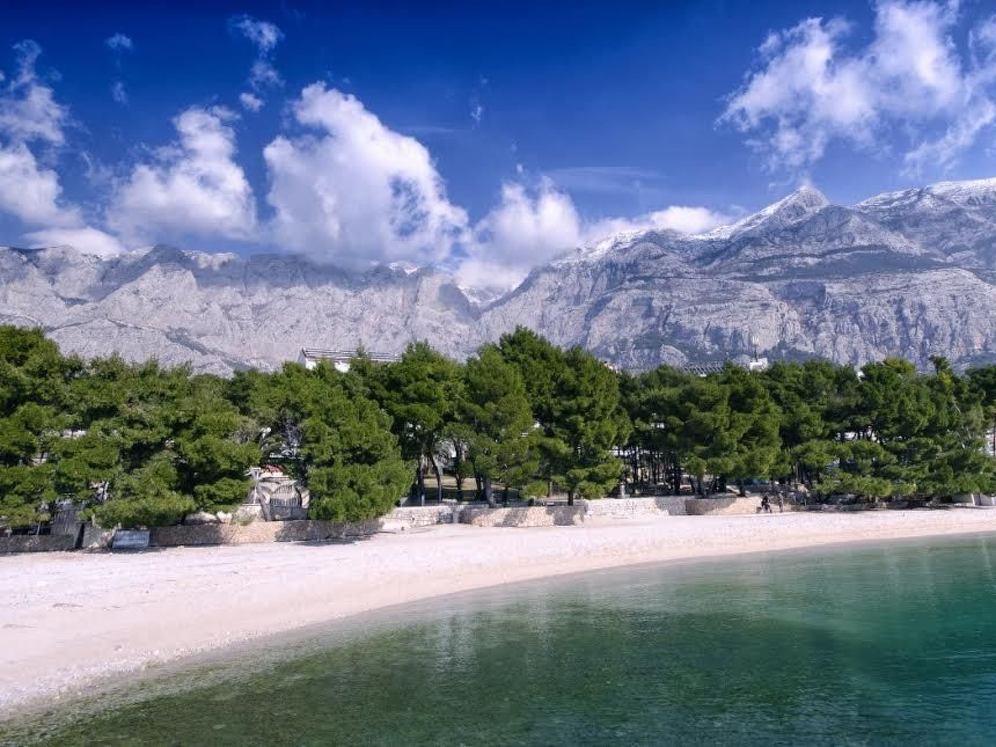 Apartment mit kleiner Terrasse-Buiten
