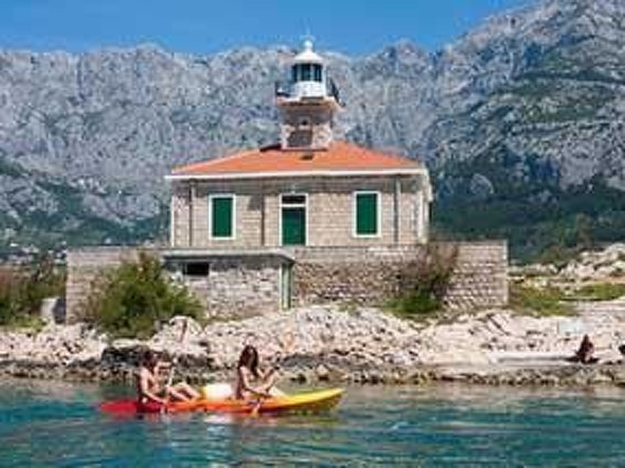 Apartment mit kleiner Terrasse-Buiten