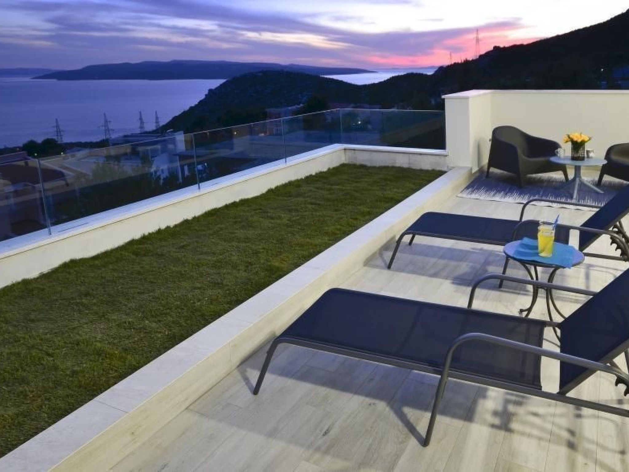 Ferienvilla "Nina 1" mit Infinity Pool — Terrace (5 of 31)