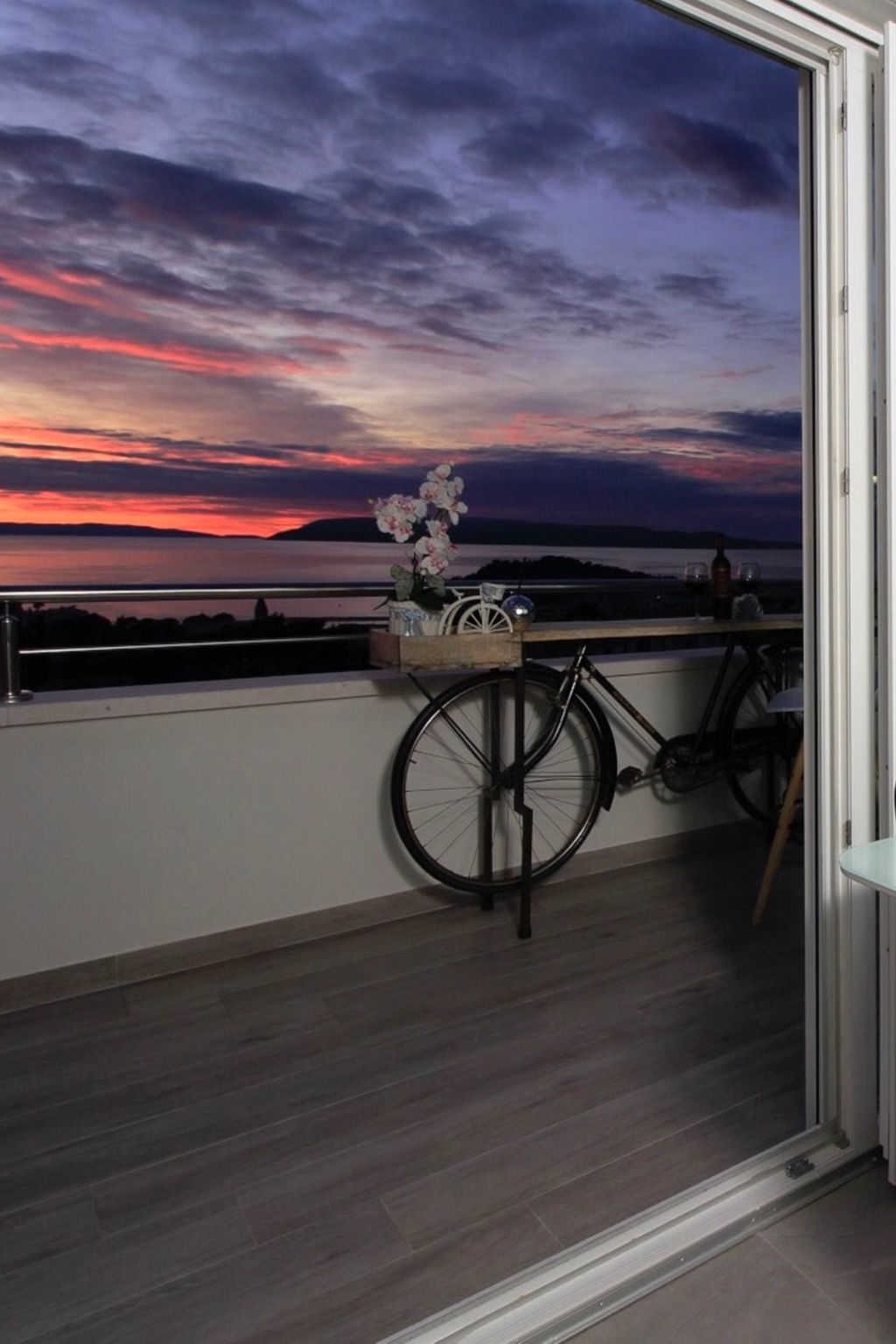 In Makarska mit Panoramablick-Outside