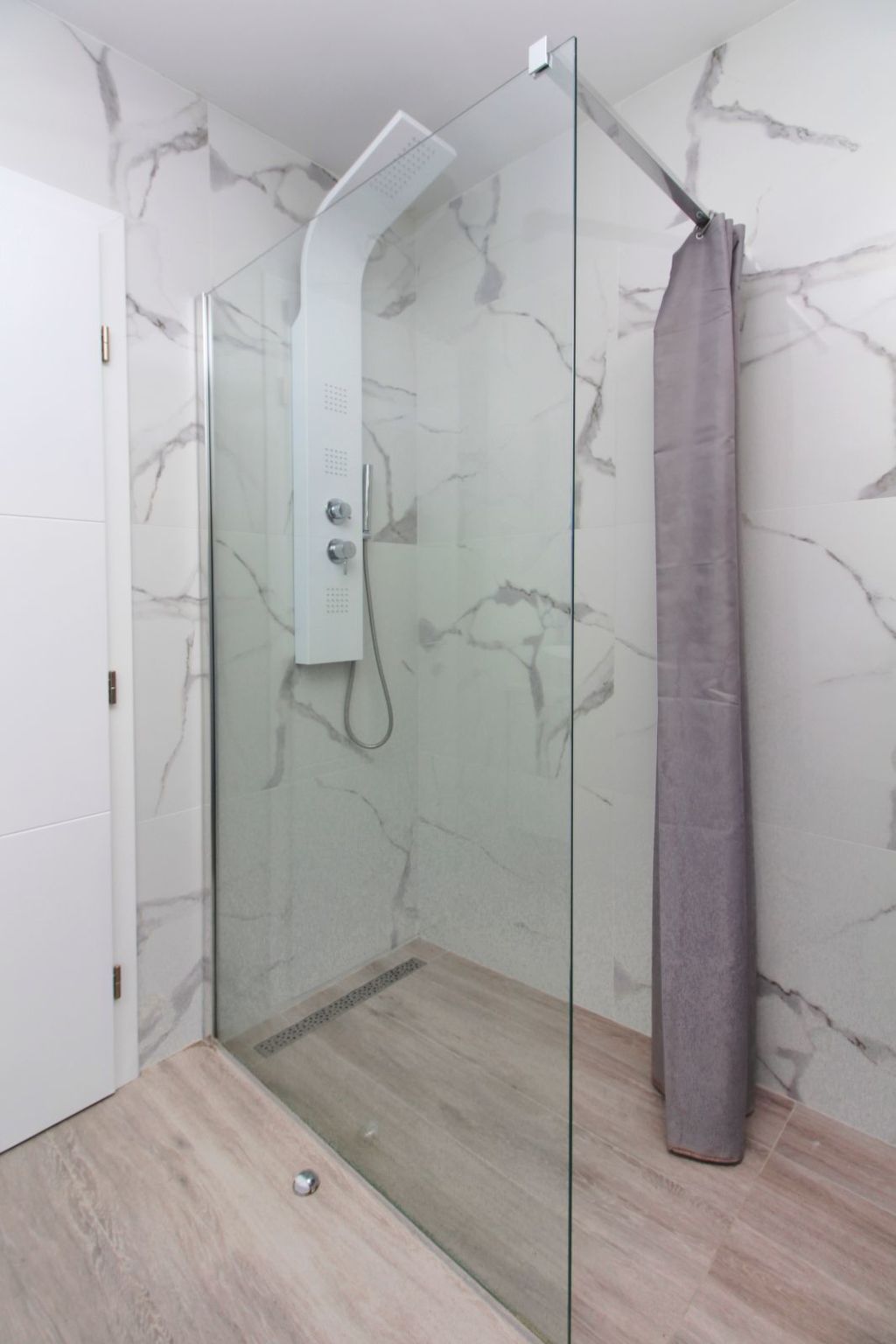 In Makarska mit Panoramablick-Inside