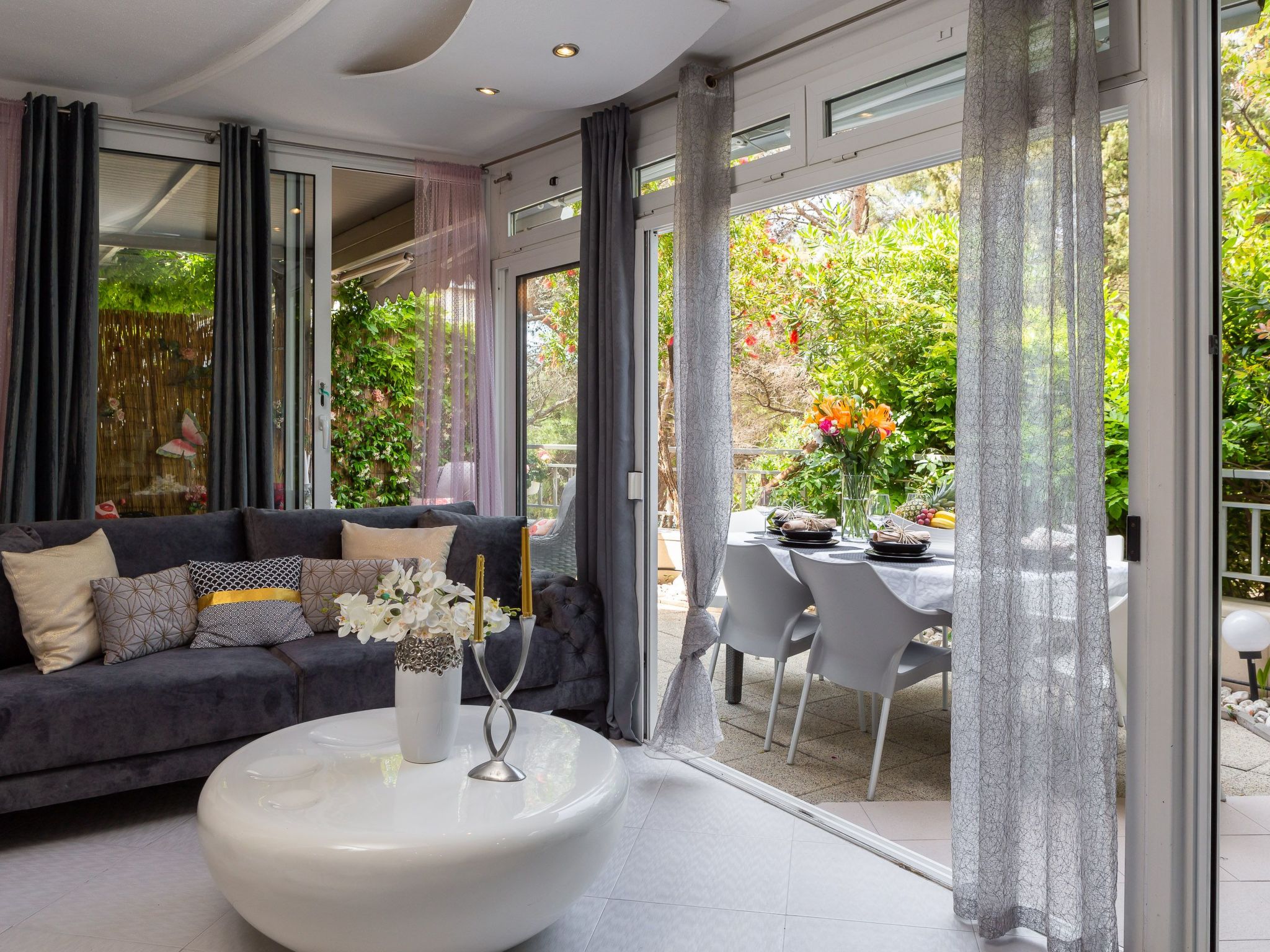 Schönes Appartement am Strand mit Terrasse-Dedans