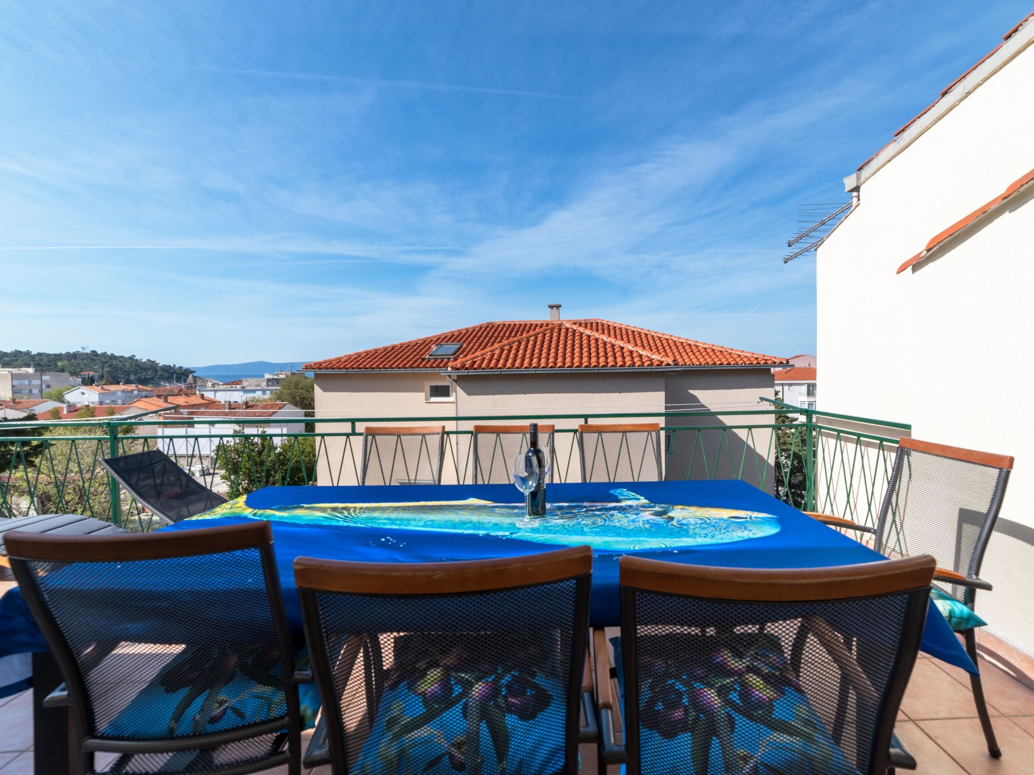 Apartment mit drei Schlafzimmern, Whirlpool und Meerblick-Dedans