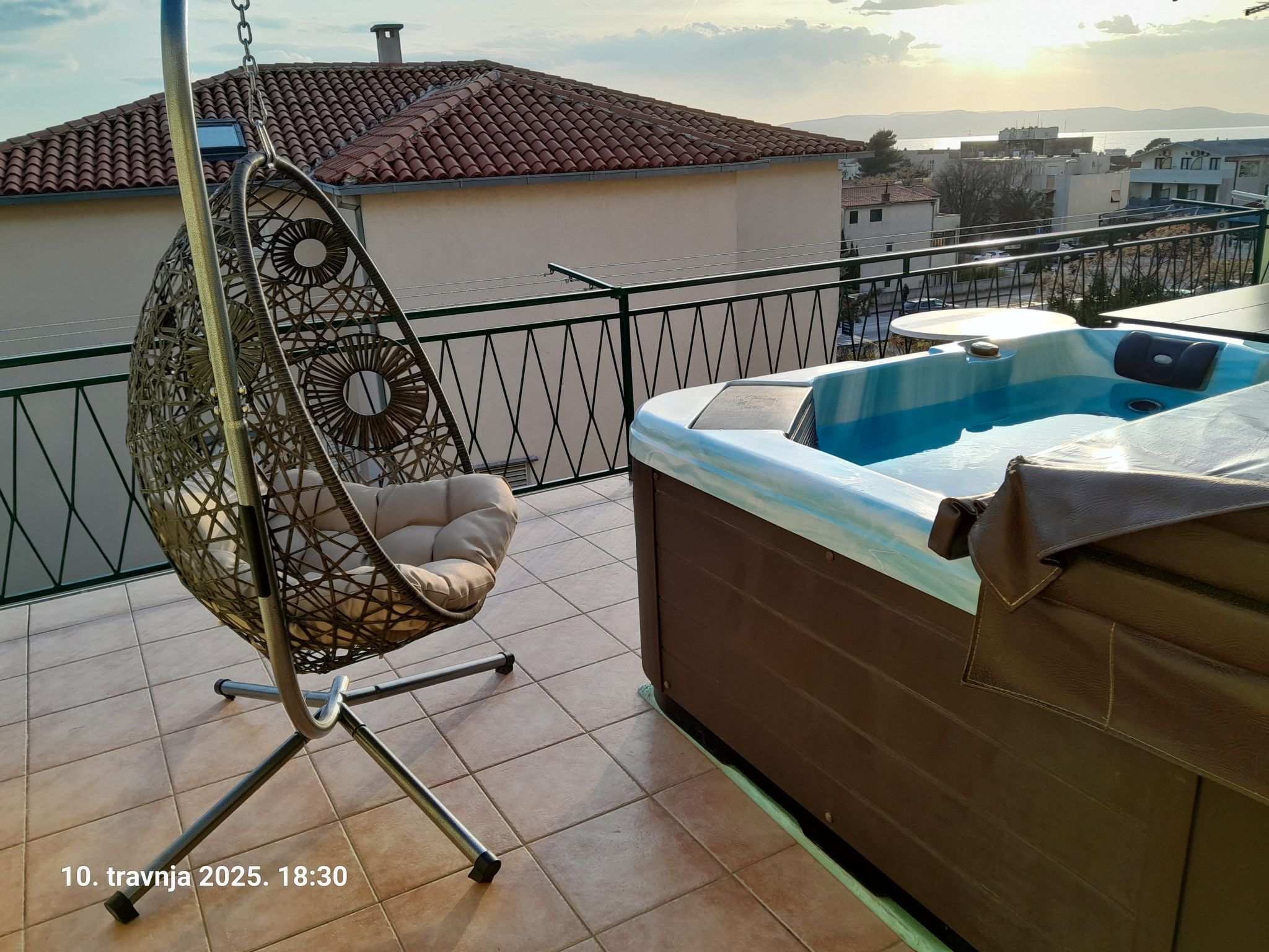 Apartment mit drei Schlafzimmern, Whirlpool und Meerblick-Dedans