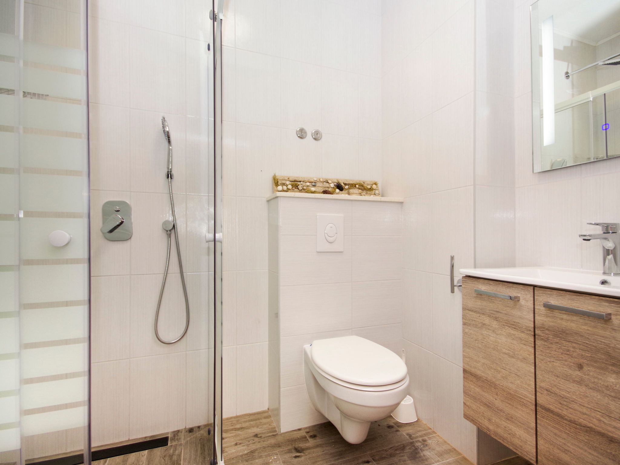 Große Wohnung in Zelenka mit Eigenem Balkon-Inside