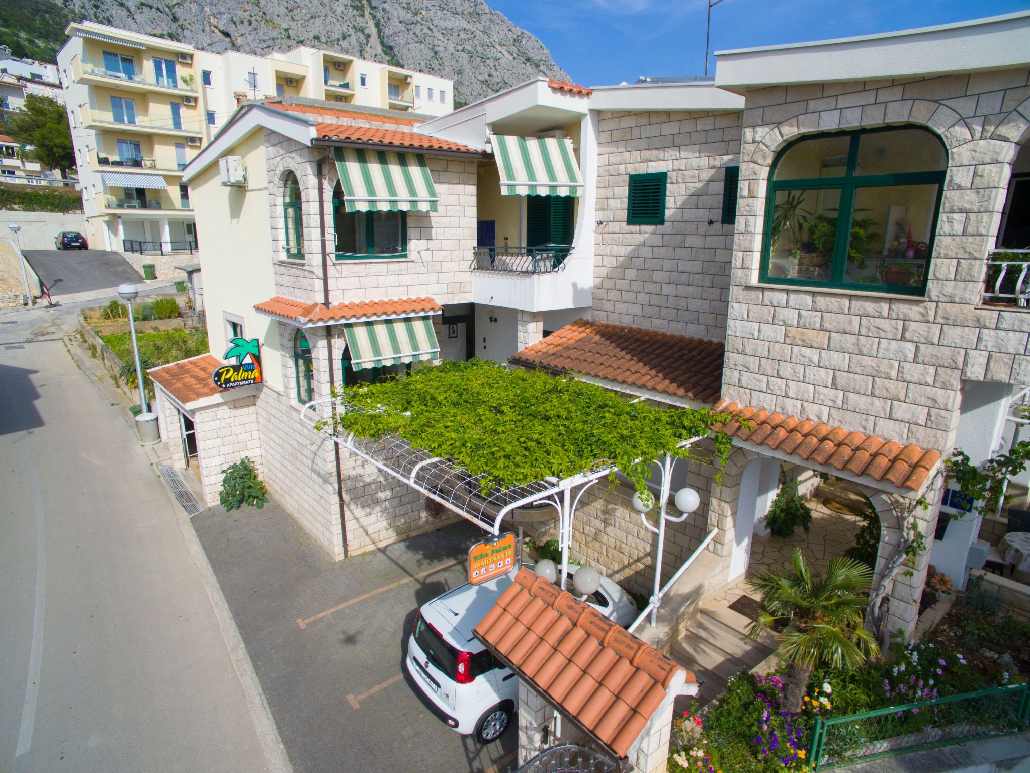 Gemütliche Ferienwohnung mit Terrasse in Bidol-Image-tags.info