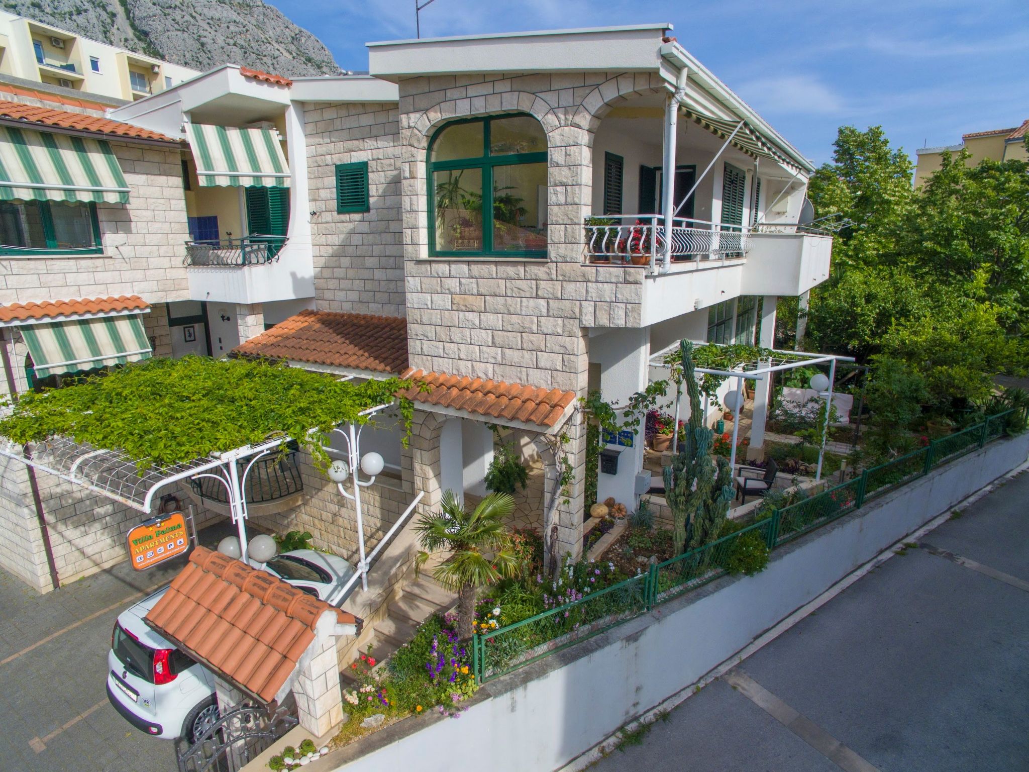 Gemütliche Ferienwohnung mit Terrasse in Bidol-Image-tags.info