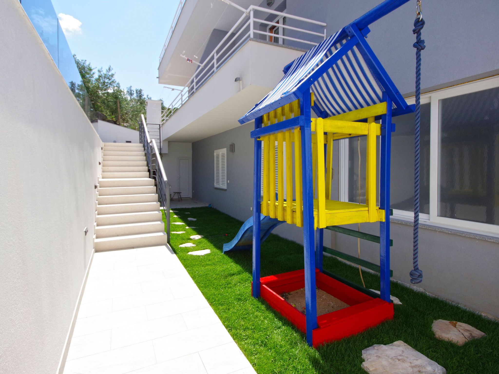 Große Wohnung in Zelenka mit Eigenem Parkplatz