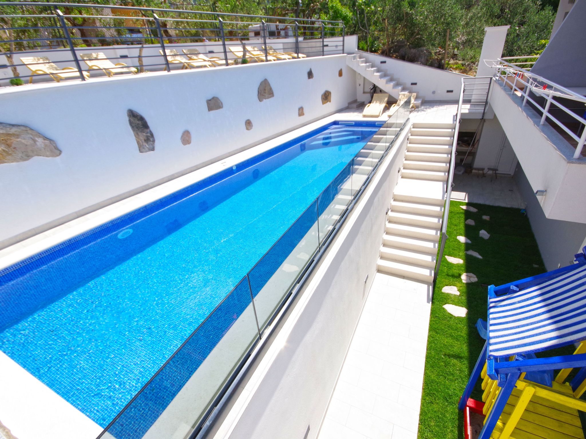 Große Wohnung in Zelenka mit Eigenem Parkplatz-Image-tags.info