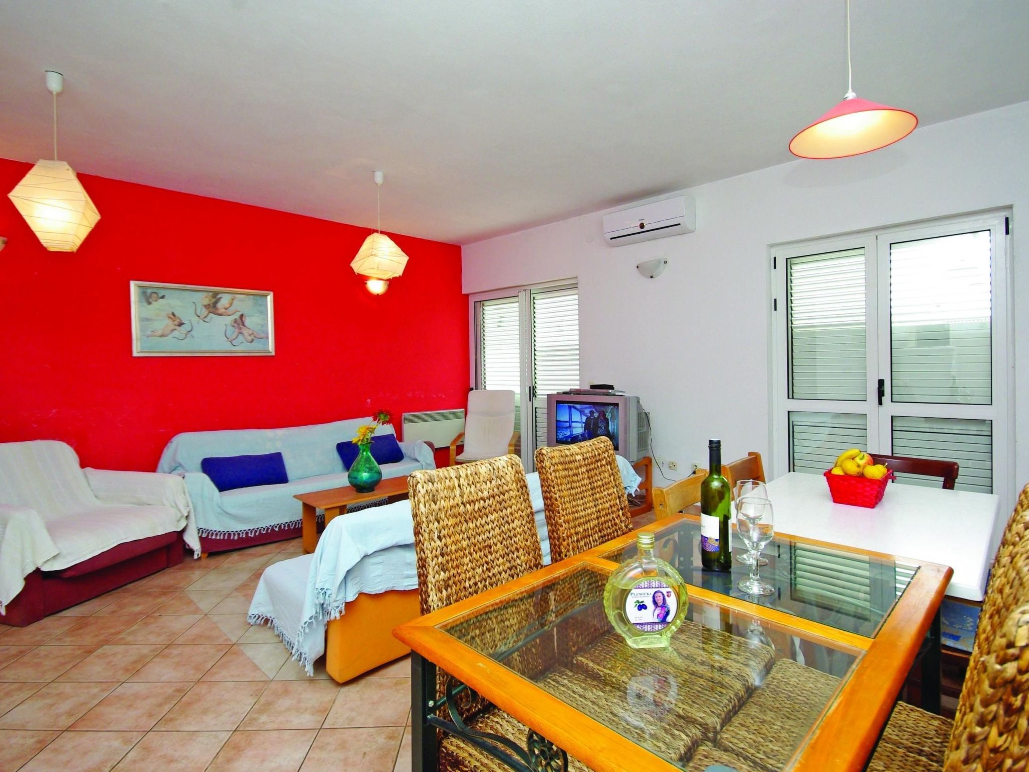 Große Wohnung in Zelenka mit Eigenem Parkplatz