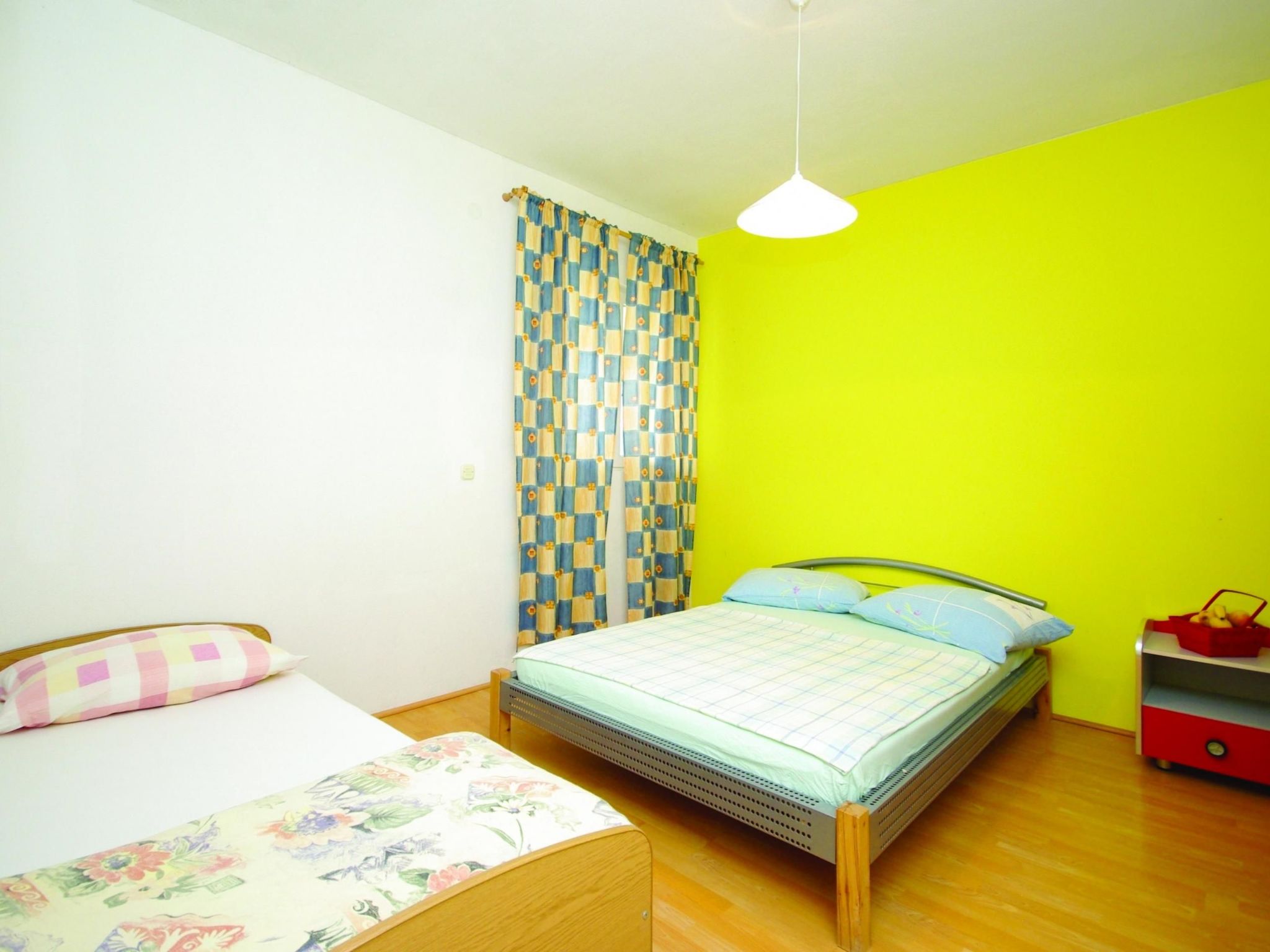 Große Wohnung in Zelenka mit Eigenem Parkplatz-Image-tags.info