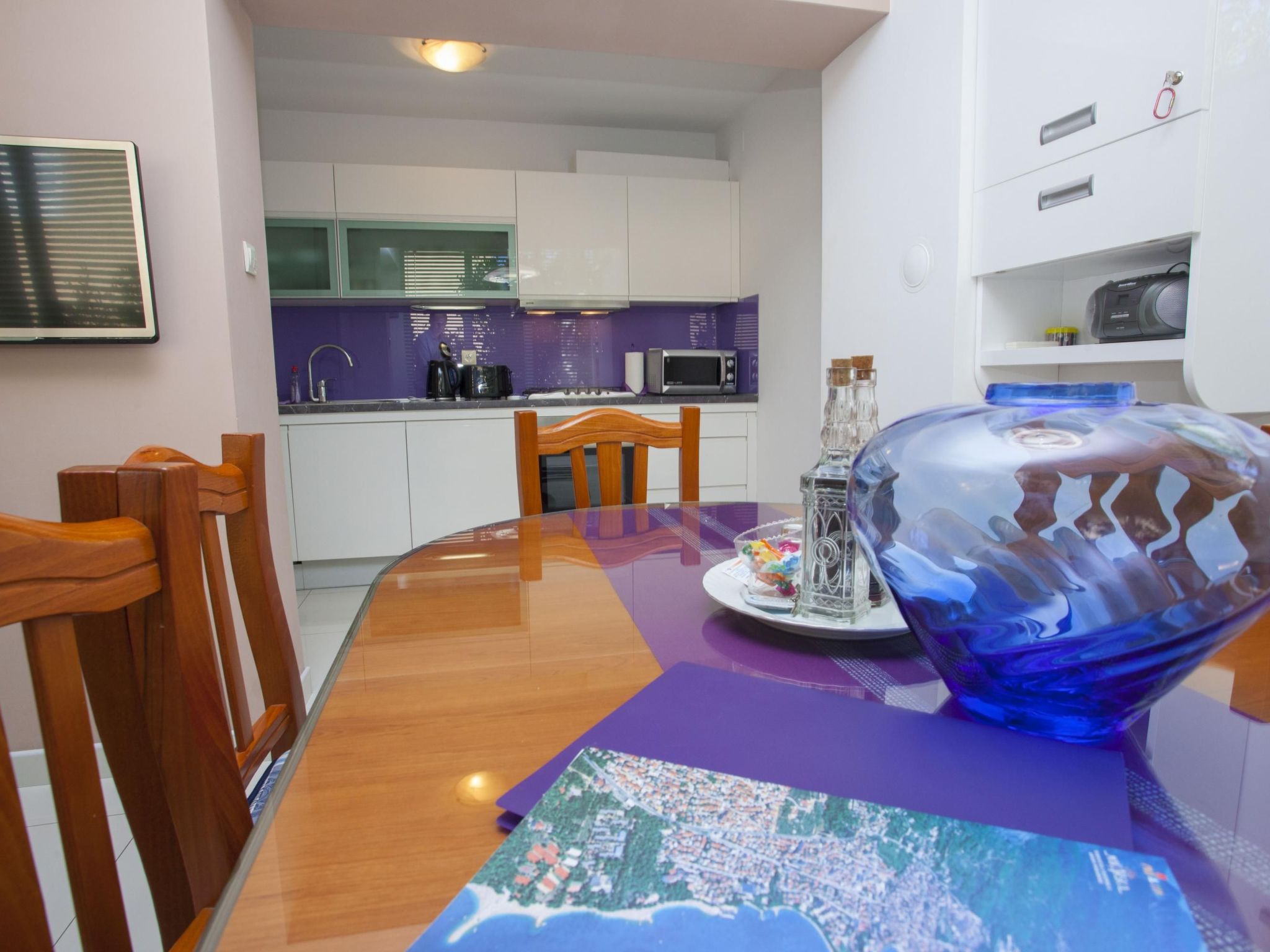 Komfortable Ferienwohnung mit Terrasse in Bidol-Image-tags.info