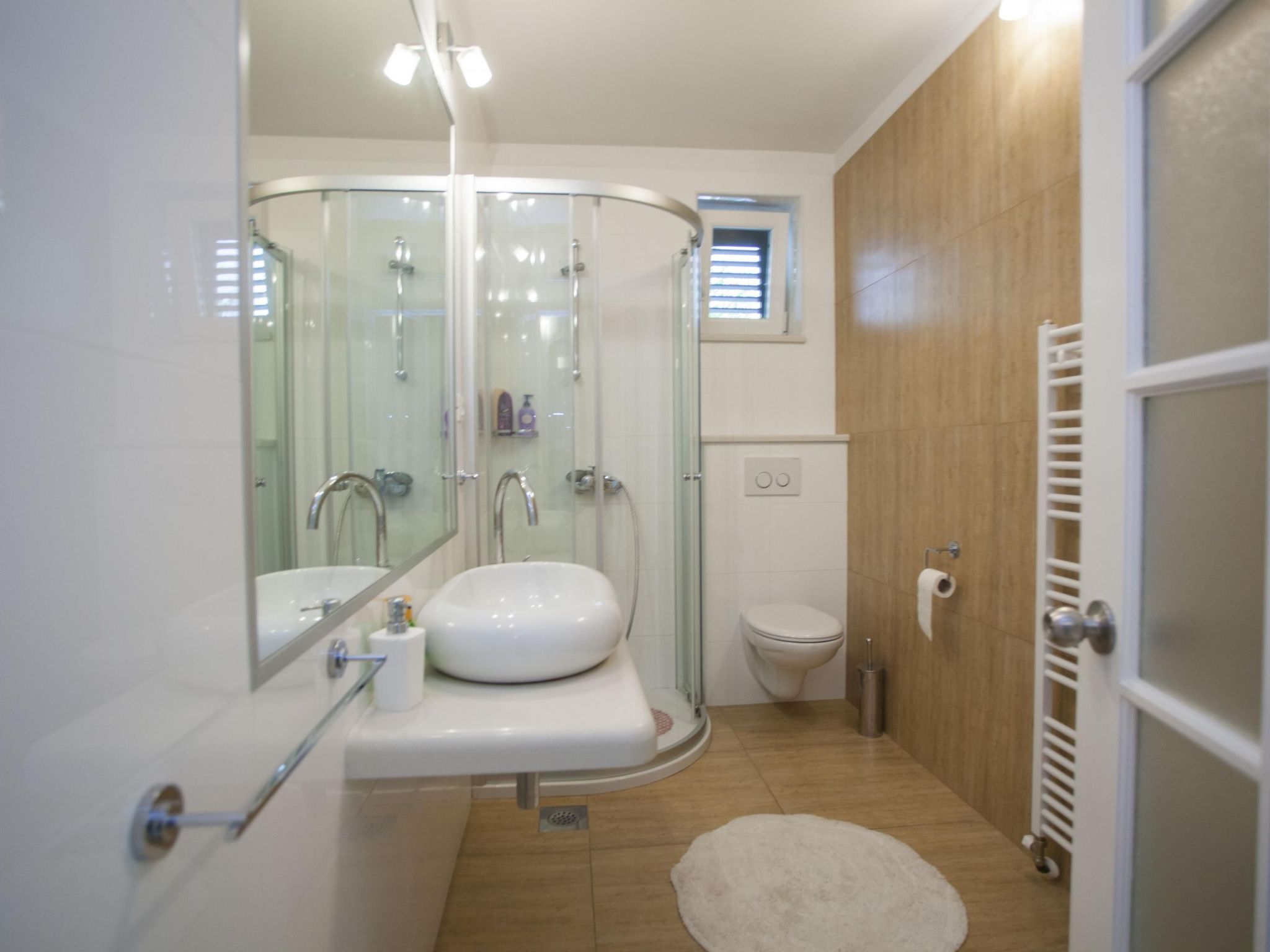 Komfortable Ferienwohnung mit Terrasse in Bidol-Image-tags.info