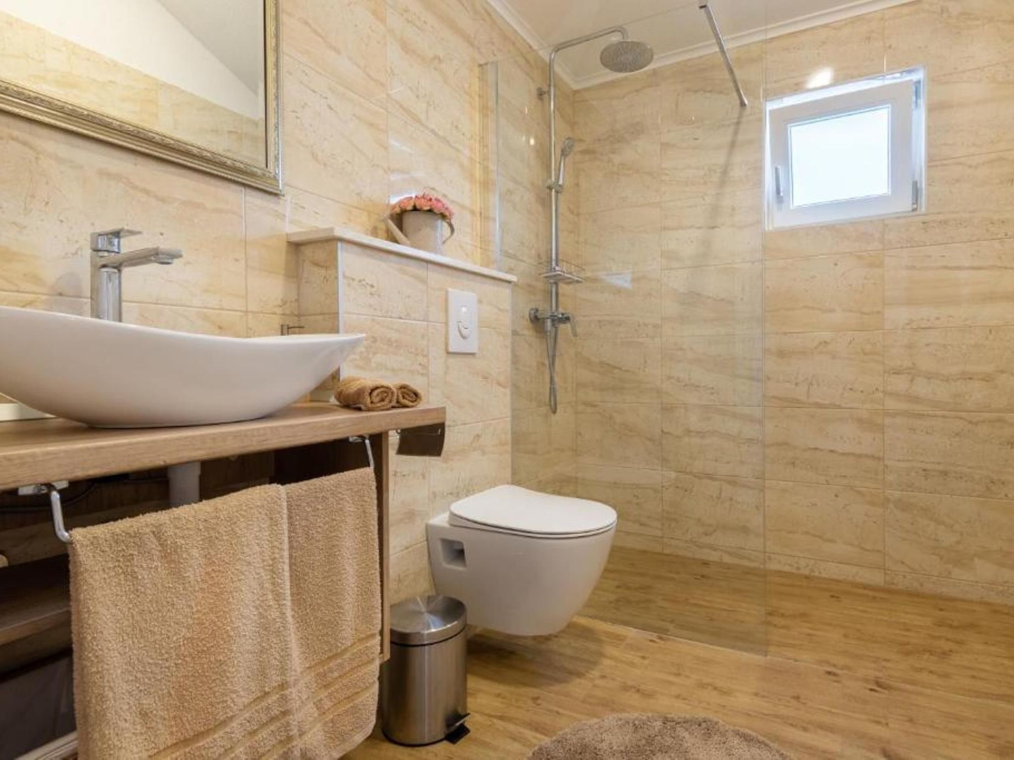 "Paola" mit eigenem Pool-Inside