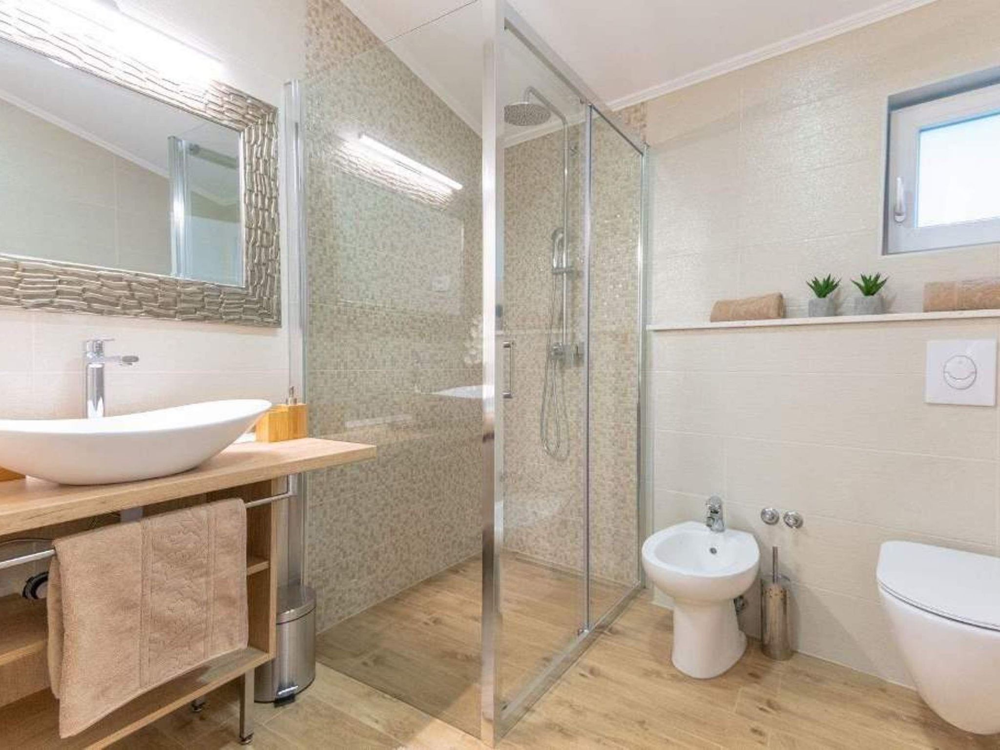 "Paola" mit eigenem Pool-Inside