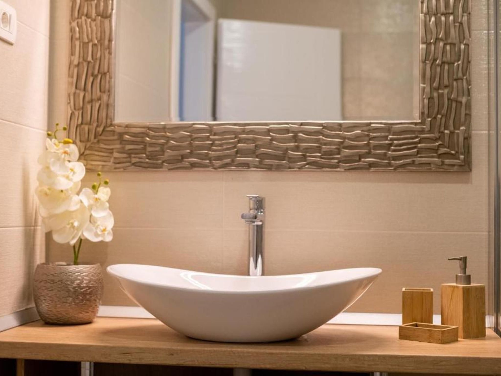 "Paola" mit eigenem Pool-Inside