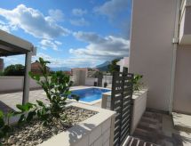 Villa Natasha: Luxe Vrijstaande Villa met Privézwembad nabij Zee in Makarska - thumbnail 1