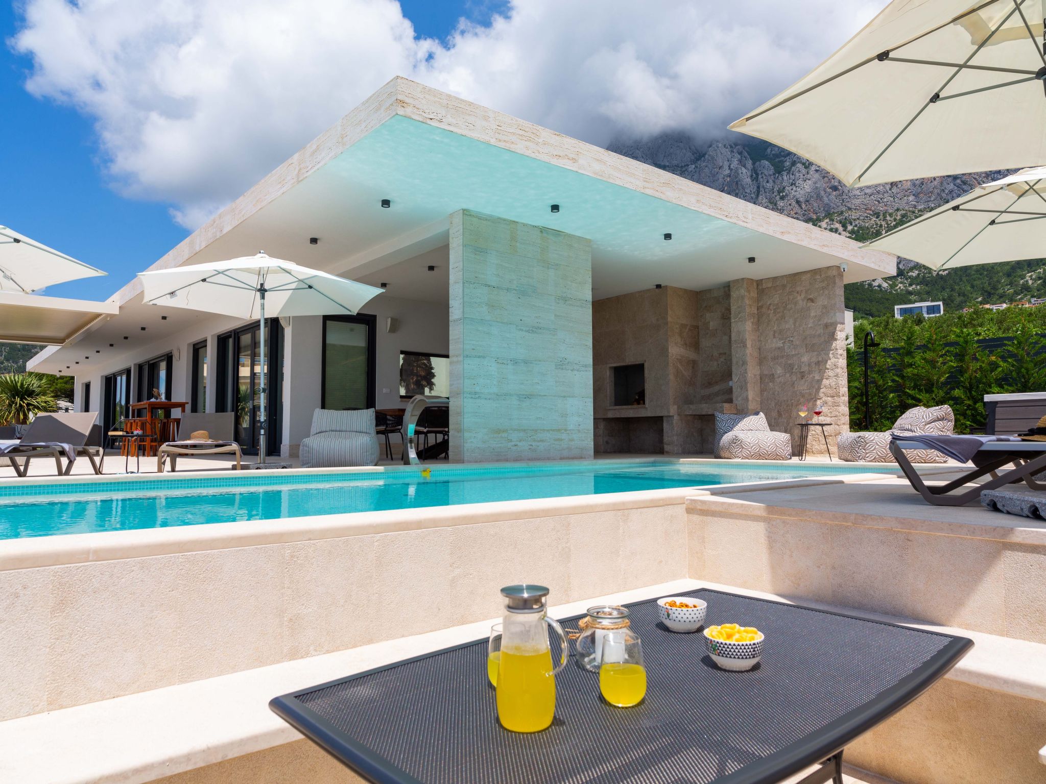 Villa Valentina-Inside