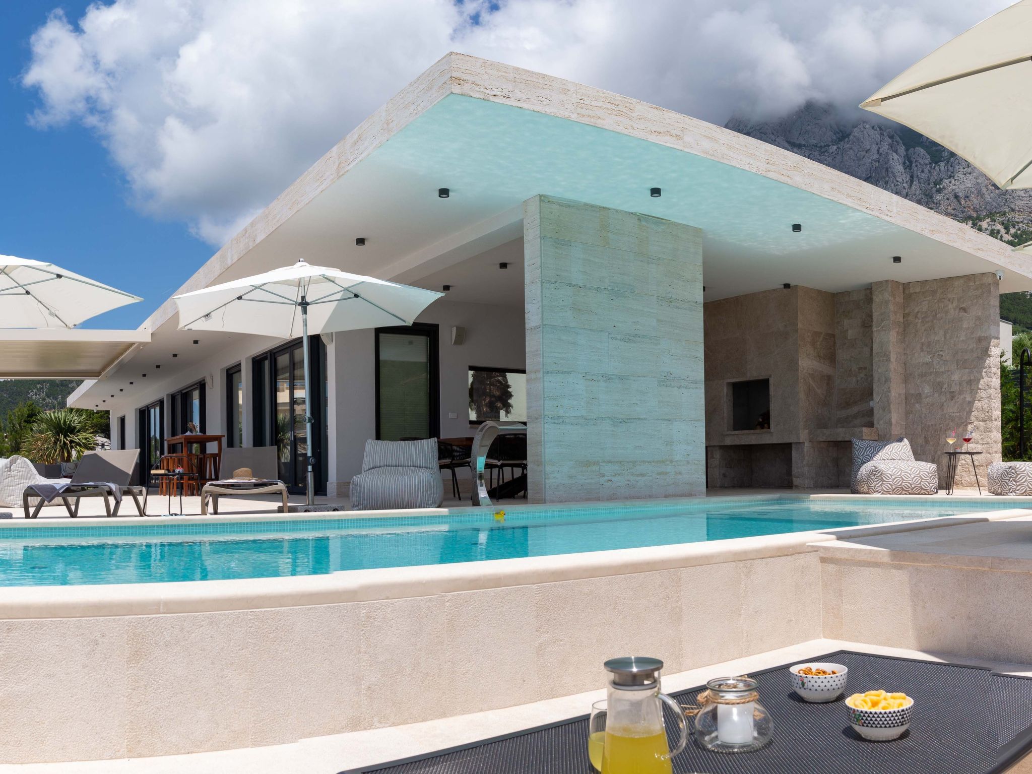 Villa Valentina-Inside