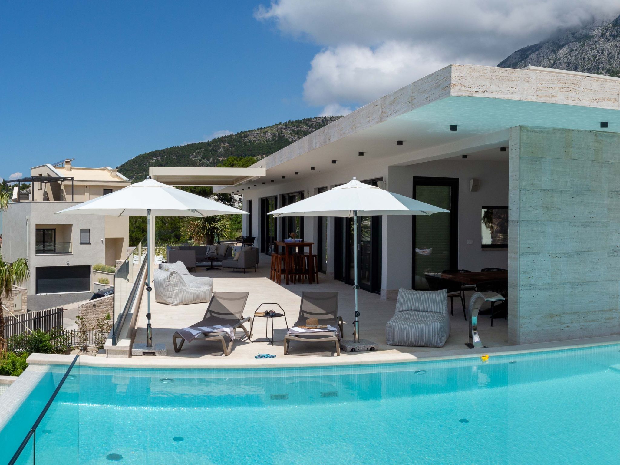 Villa Valentina-Inside