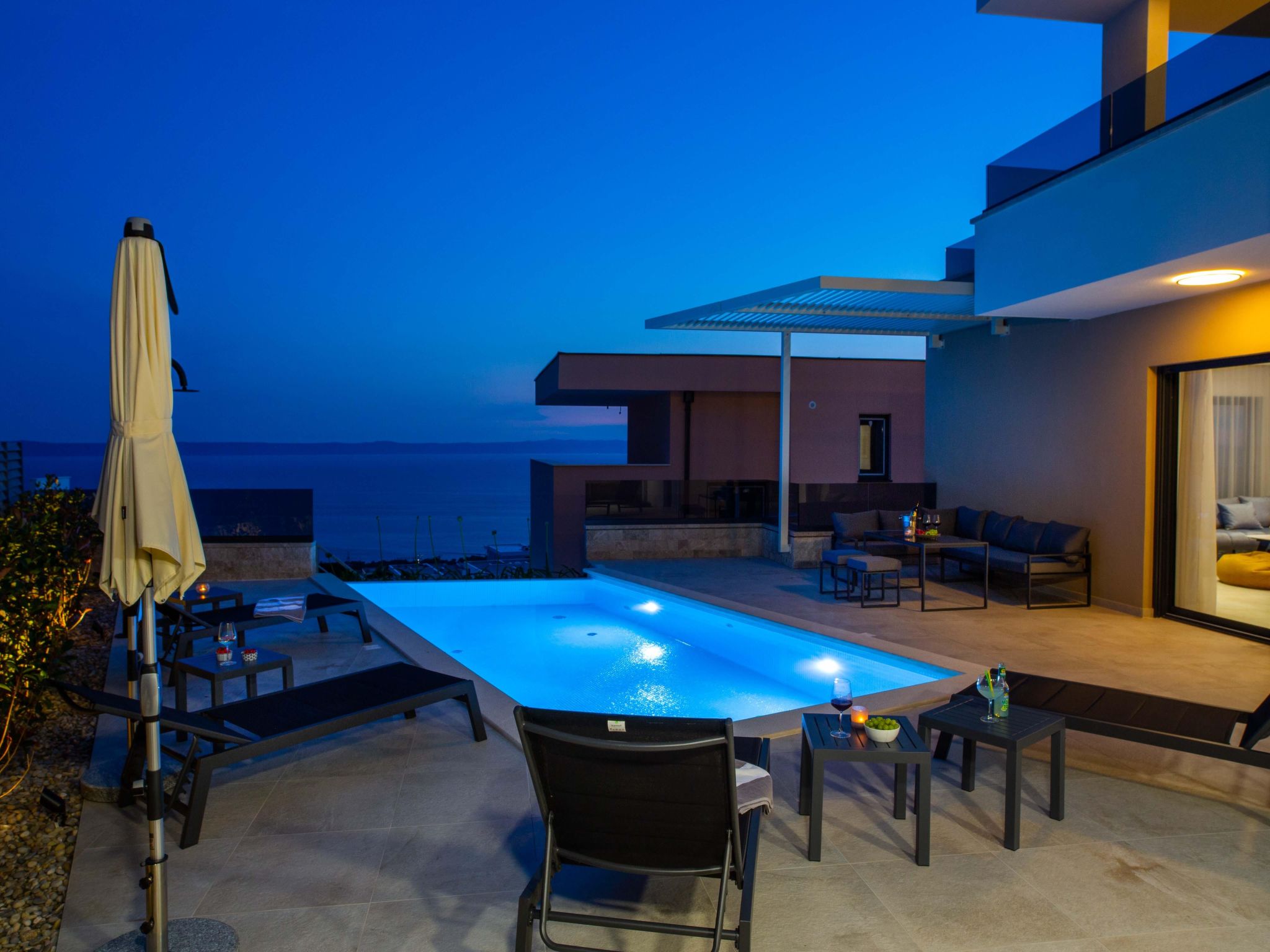 Villa Mandala-Inside