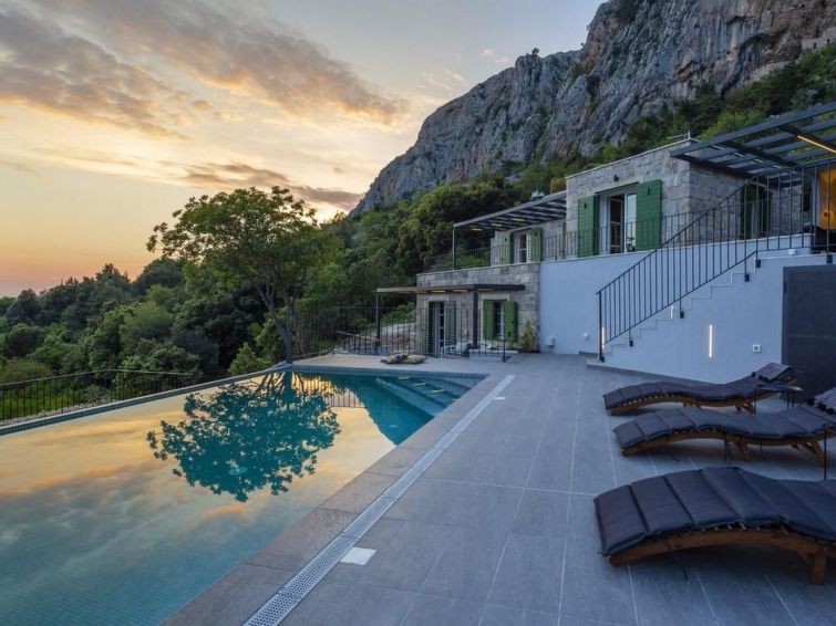 Privézwembad en luxe in Villa 2M, Makarska in Makarska