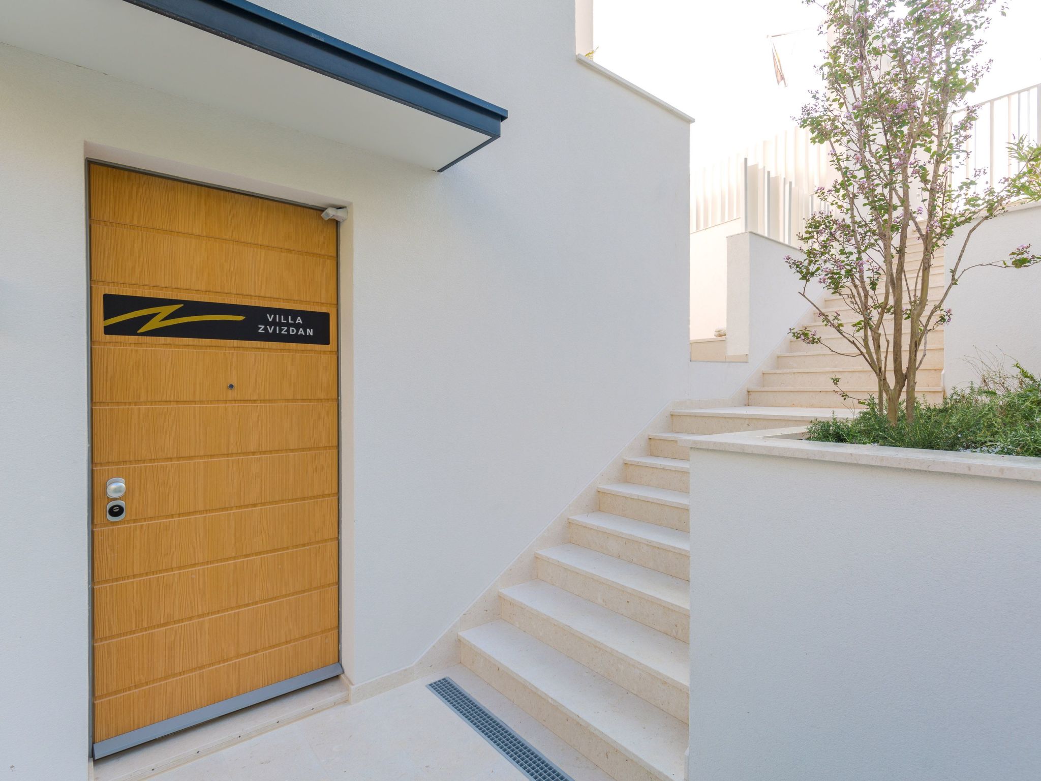 Schöne Villa Zvizdan mit Infinity-Pool-Inside