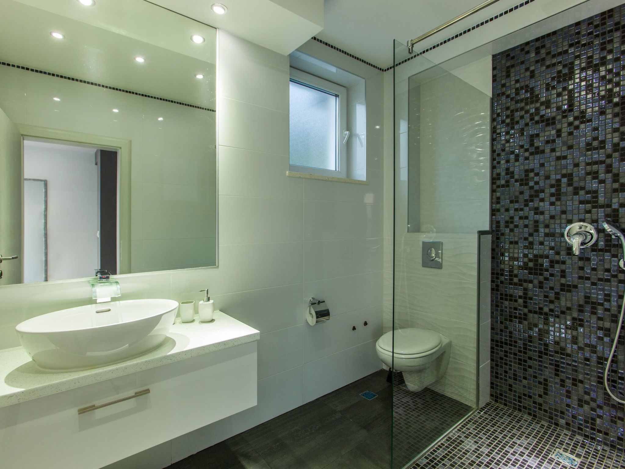 "Villa Palladium" mit Whirlpool-Dedans