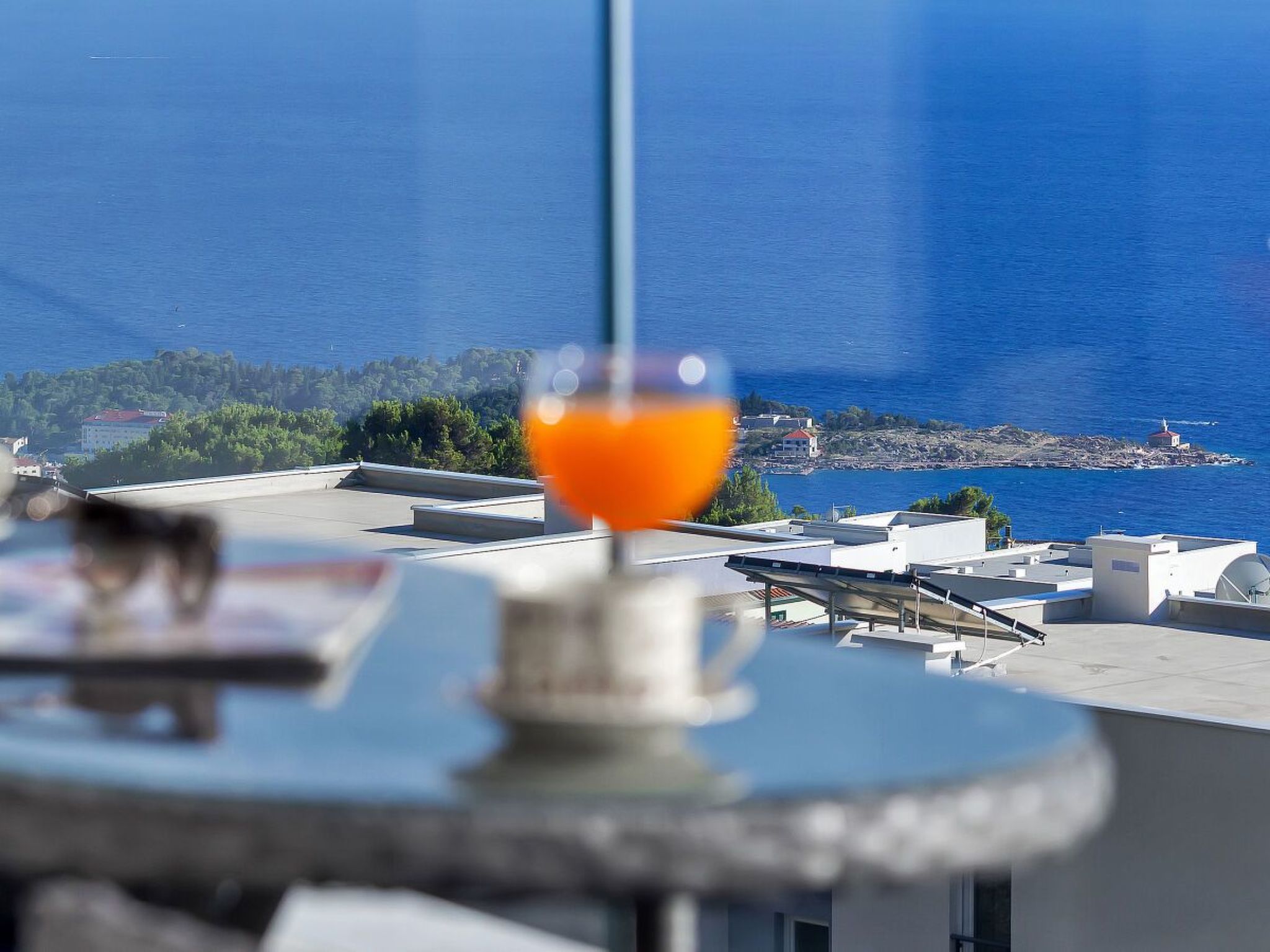 "Villa Maslina" mit Privatparkplatz-Draußen