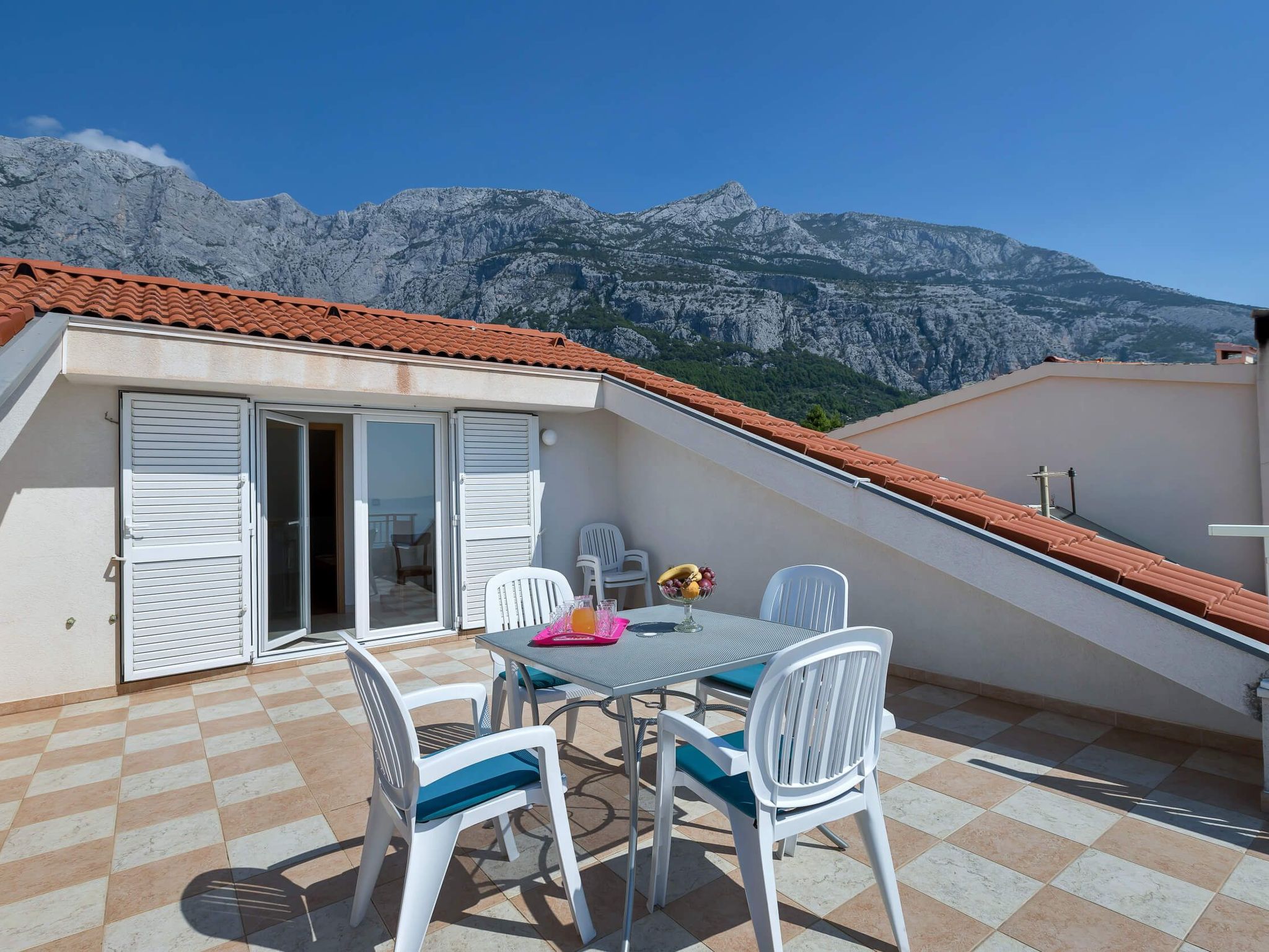 Vele Duplex-Wohnung mit Terrassen und Meerblick-Image-tags.info