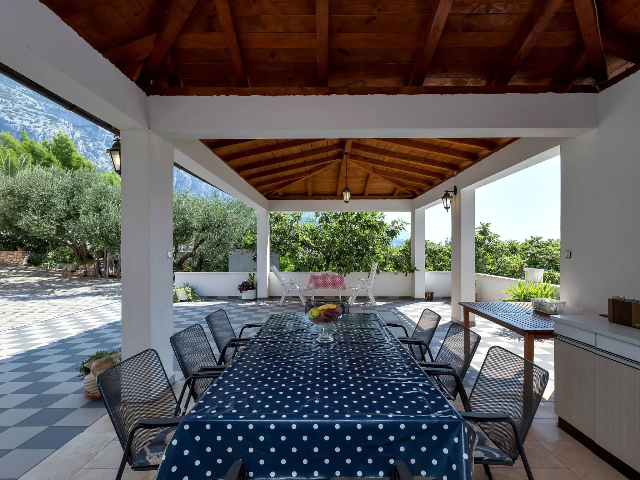 Vele Duplex-Wohnung mit Terrassen und Meerblick-Image-tags.info