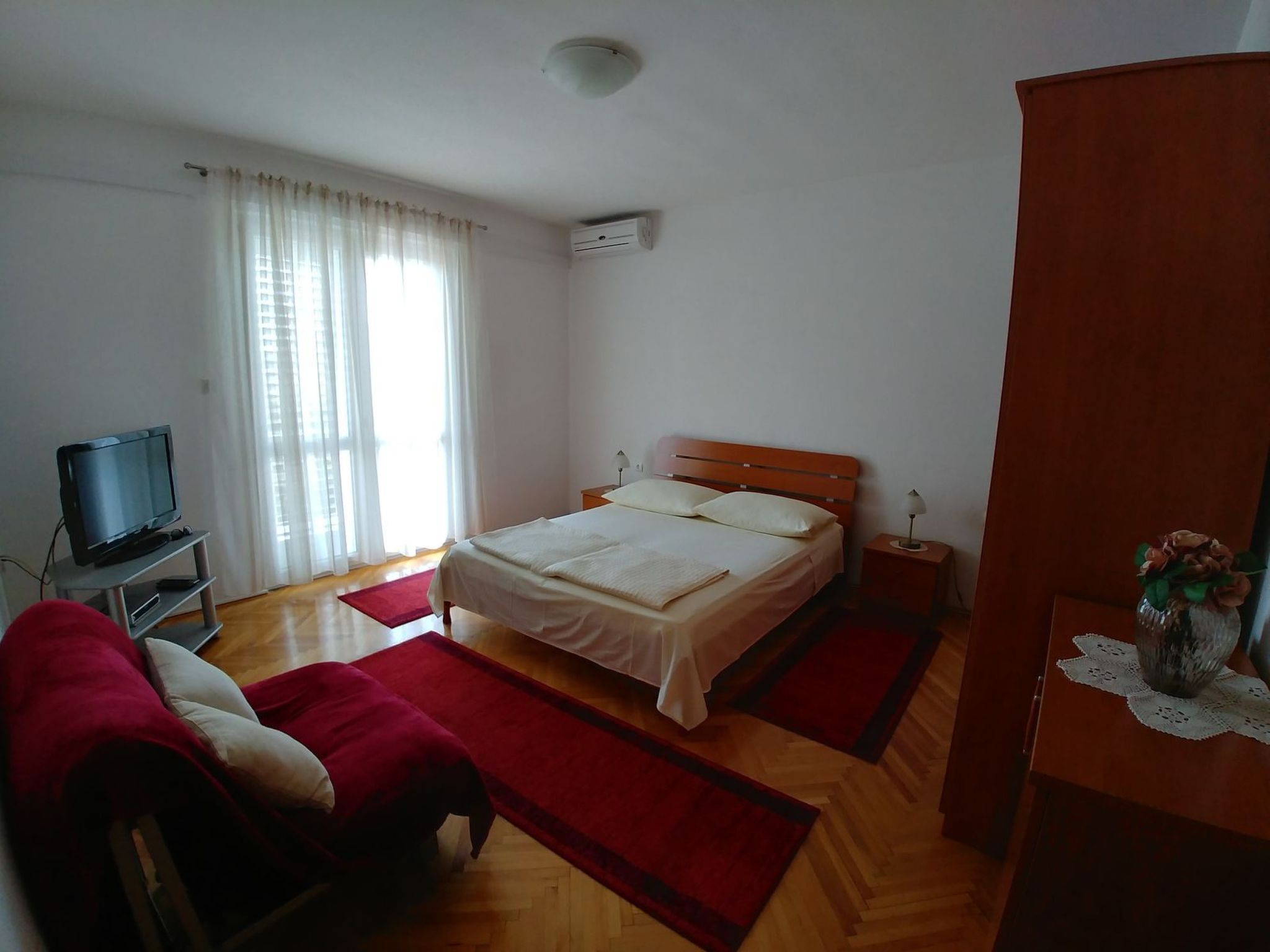 Geräumige Familienwohnung in Strandnähe