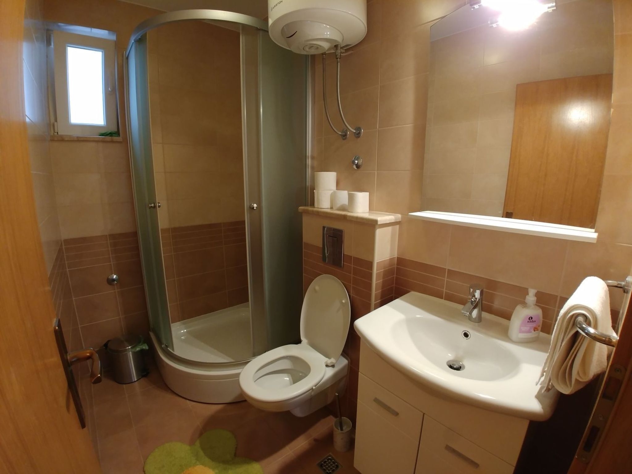 Geräumige Familienwohnung in Strandnähe-Dedans