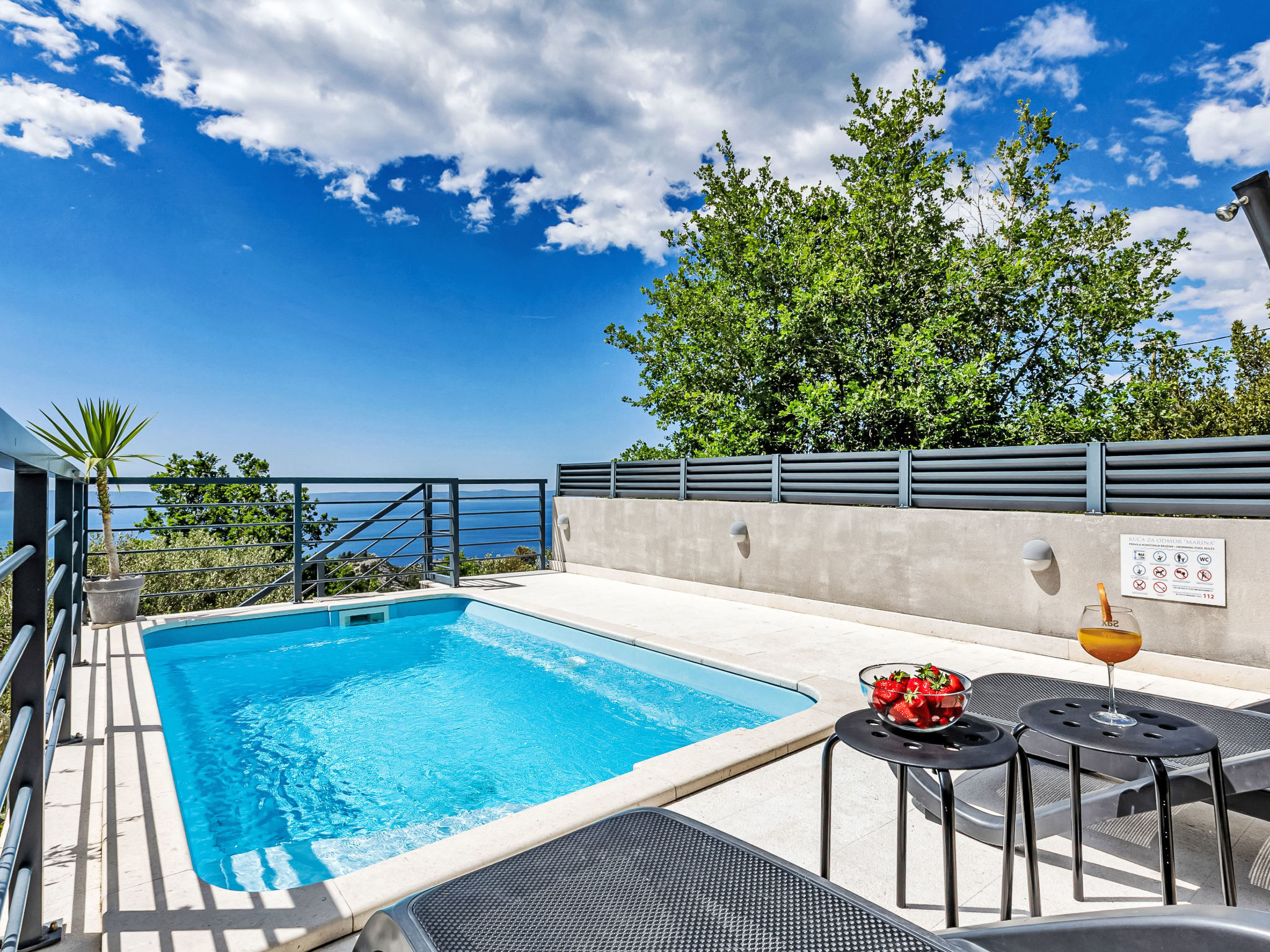In Veliko Brdo mit Privatem Pool - Draußen