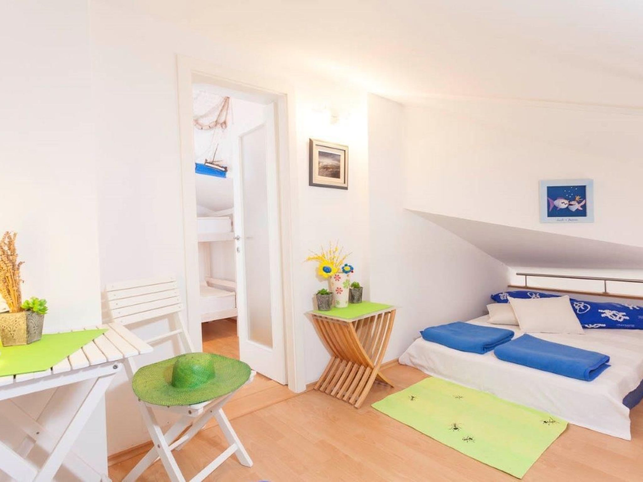 Mit Blick auf das Wasser-Binnen