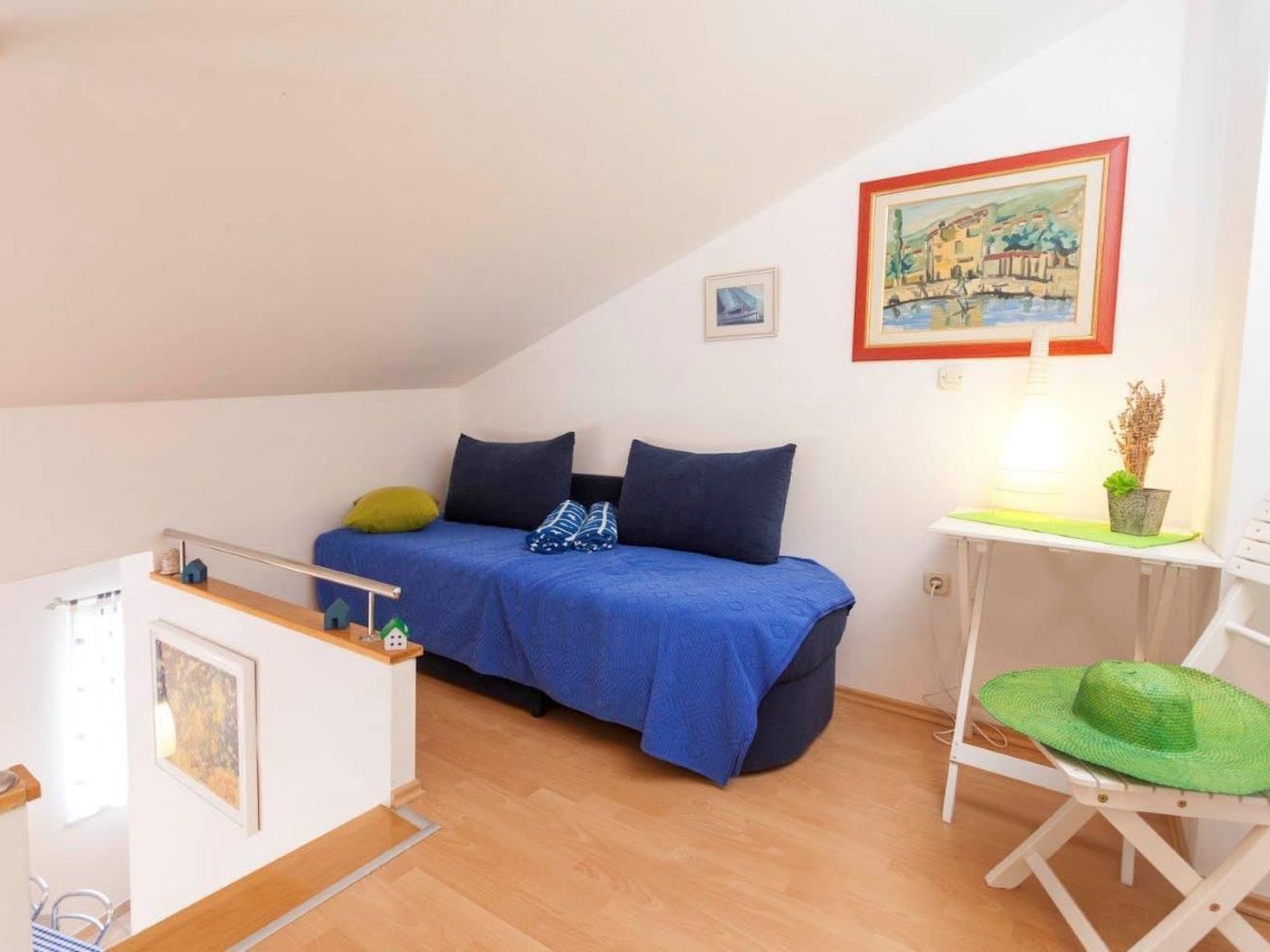 Mit Blick auf das Wasser-Binnen