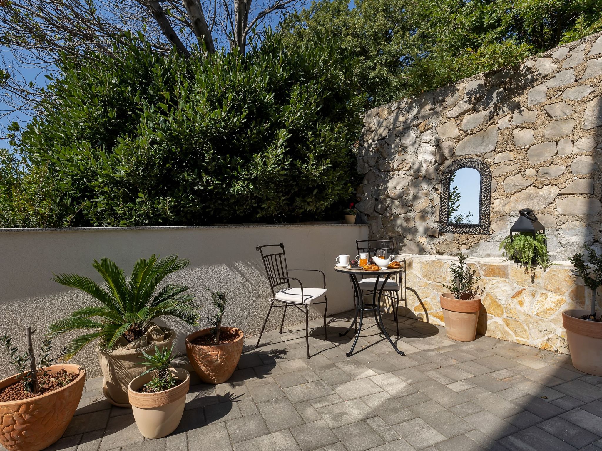 Villa inmitten der Natur in ruhiger Lage-Binnen