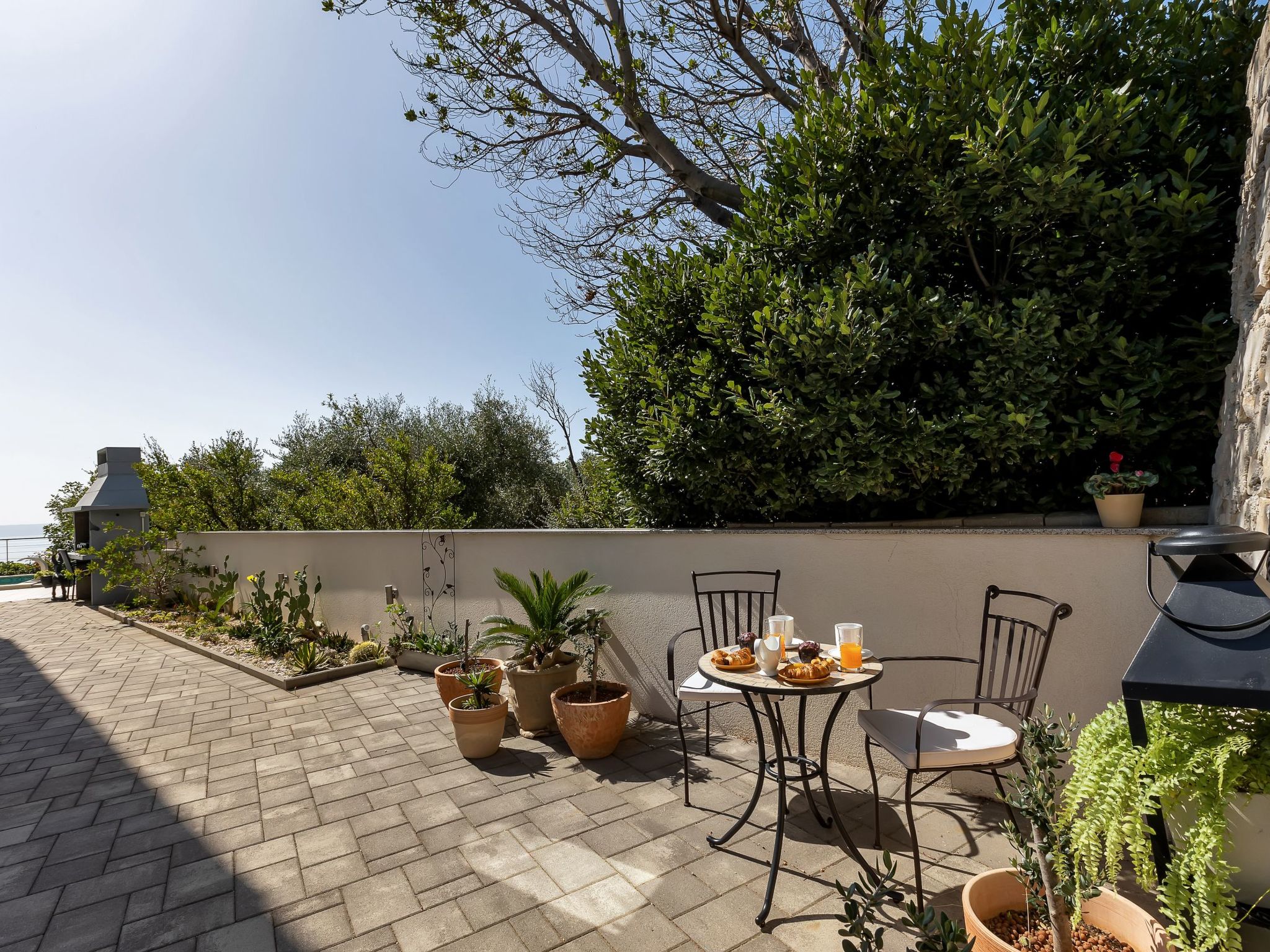 Villa inmitten der Natur in ruhiger Lage-Binnen