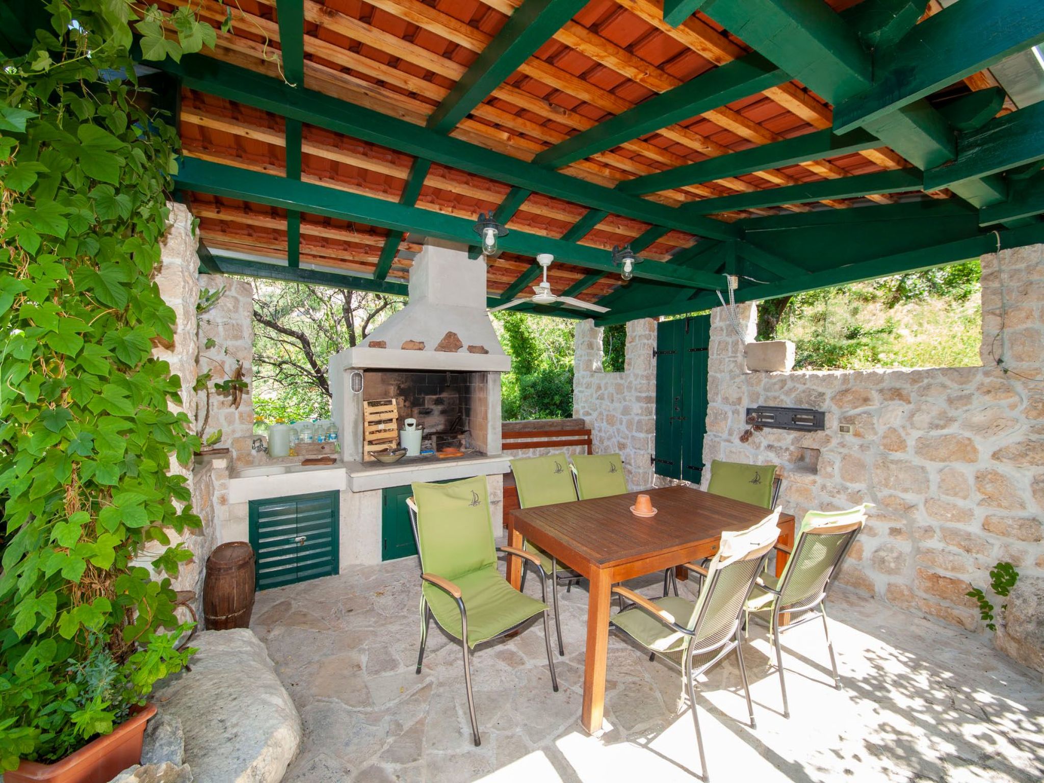 Mit Whirlpool-Draußen