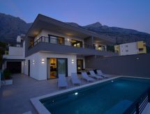 Villa Zoran: Luxe Villa aan de Golfbaan met Privé Zwembad bij Makarska - thumbnail 4