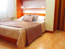 Maestral Ventus: Modern appartement op 450m van zee in Makarska - thumbnail 1