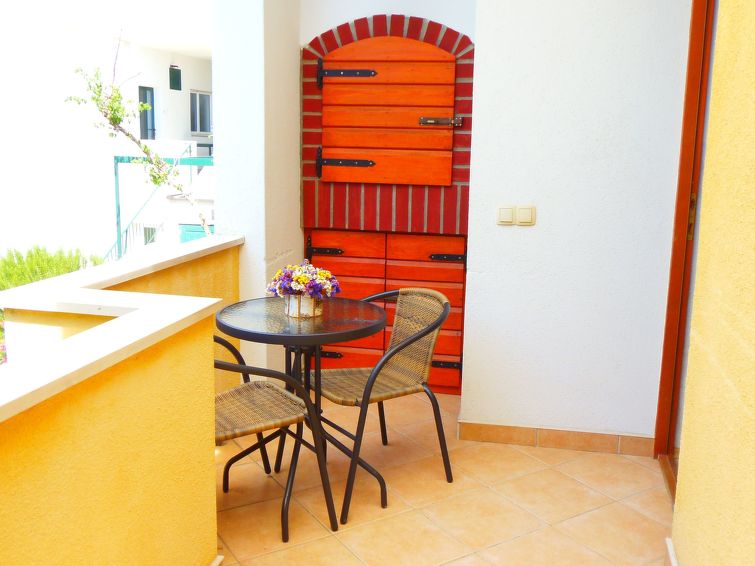 Appartement met open haard in Makarska voor 2 personen in Makarska