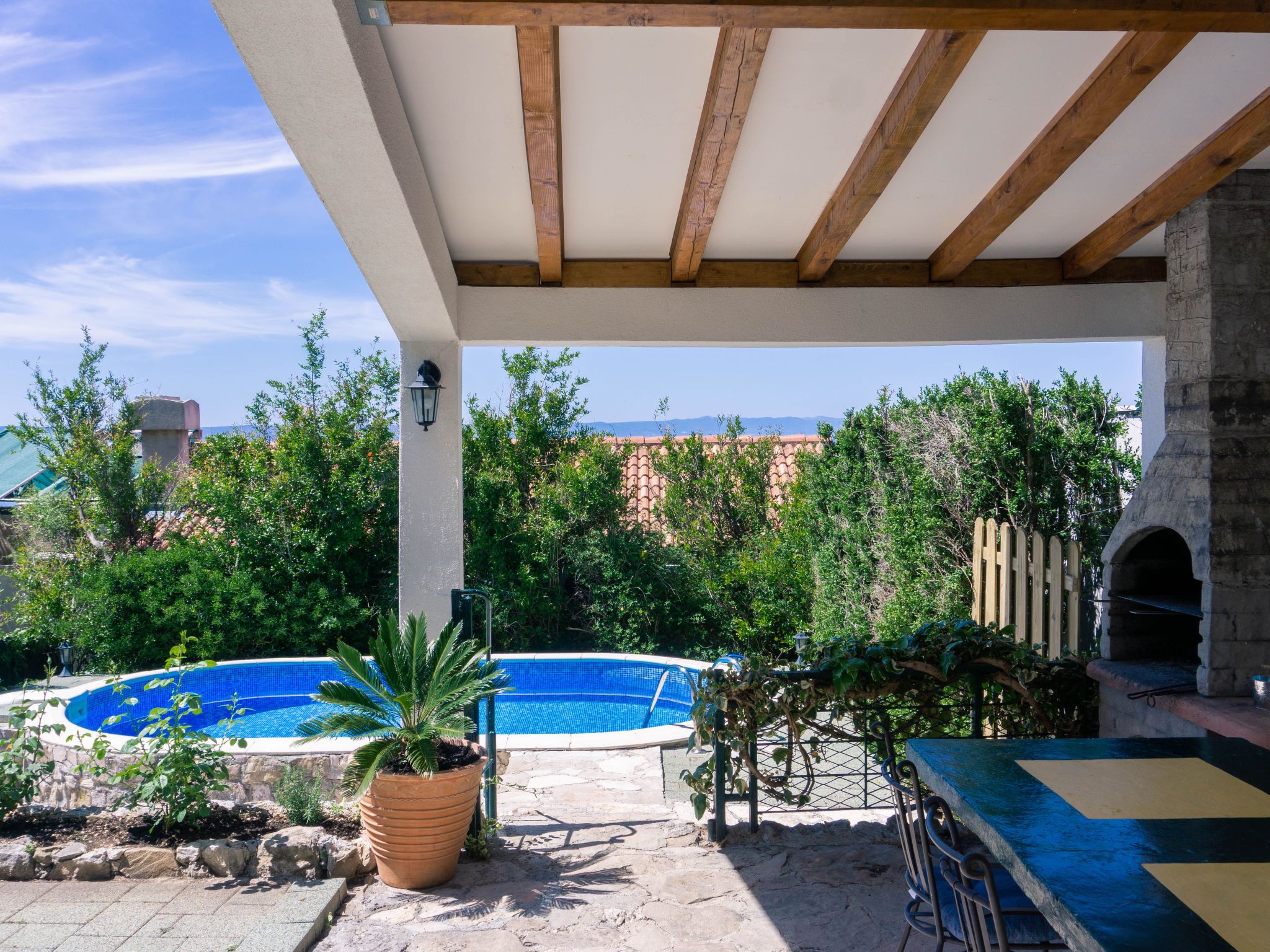 Schönes Haus in Makarska mit privatem Parkplatz-Draußen