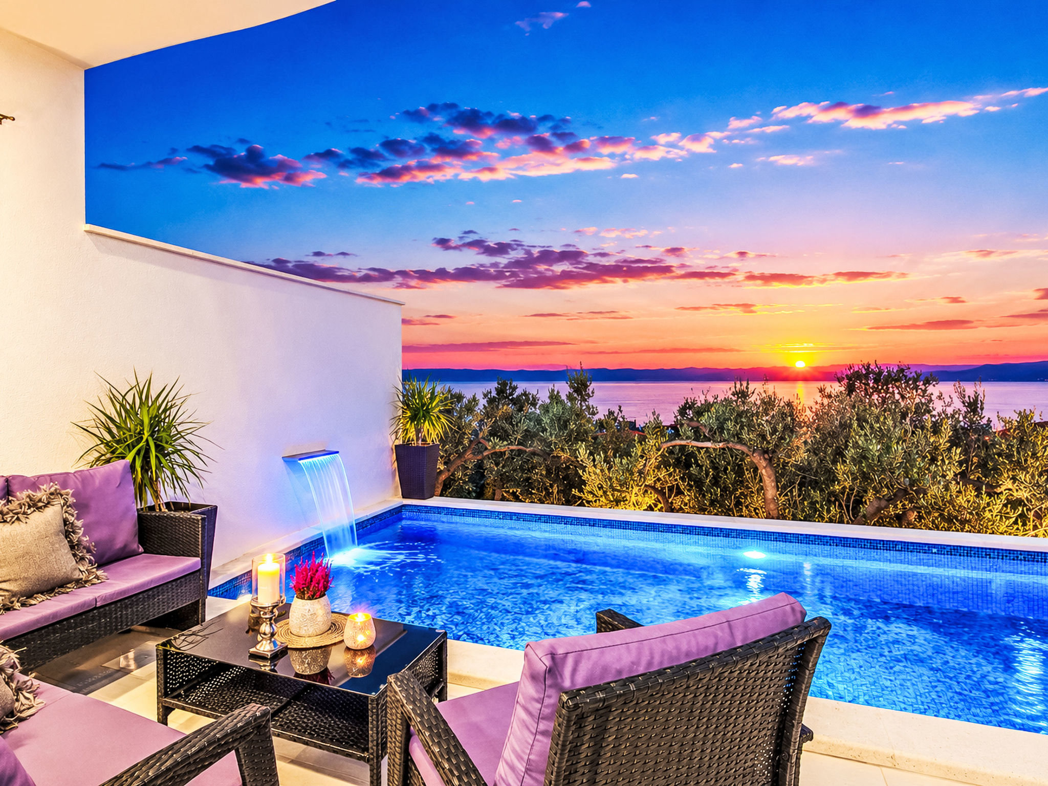 In Makarska mit Schöner Terrasse - Draußen