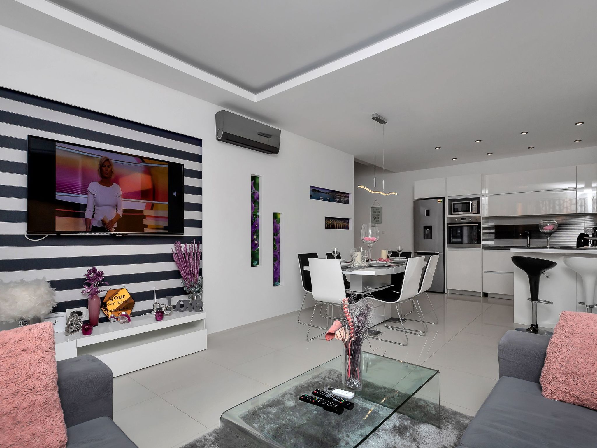 In Makarska mit Privatem Pool-Inside